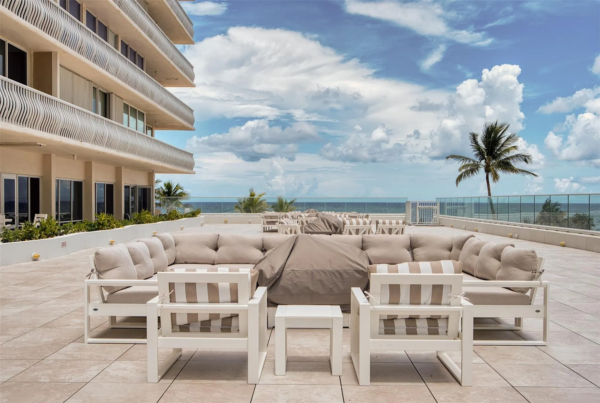 4020 Galt Ocean Dr, #1004