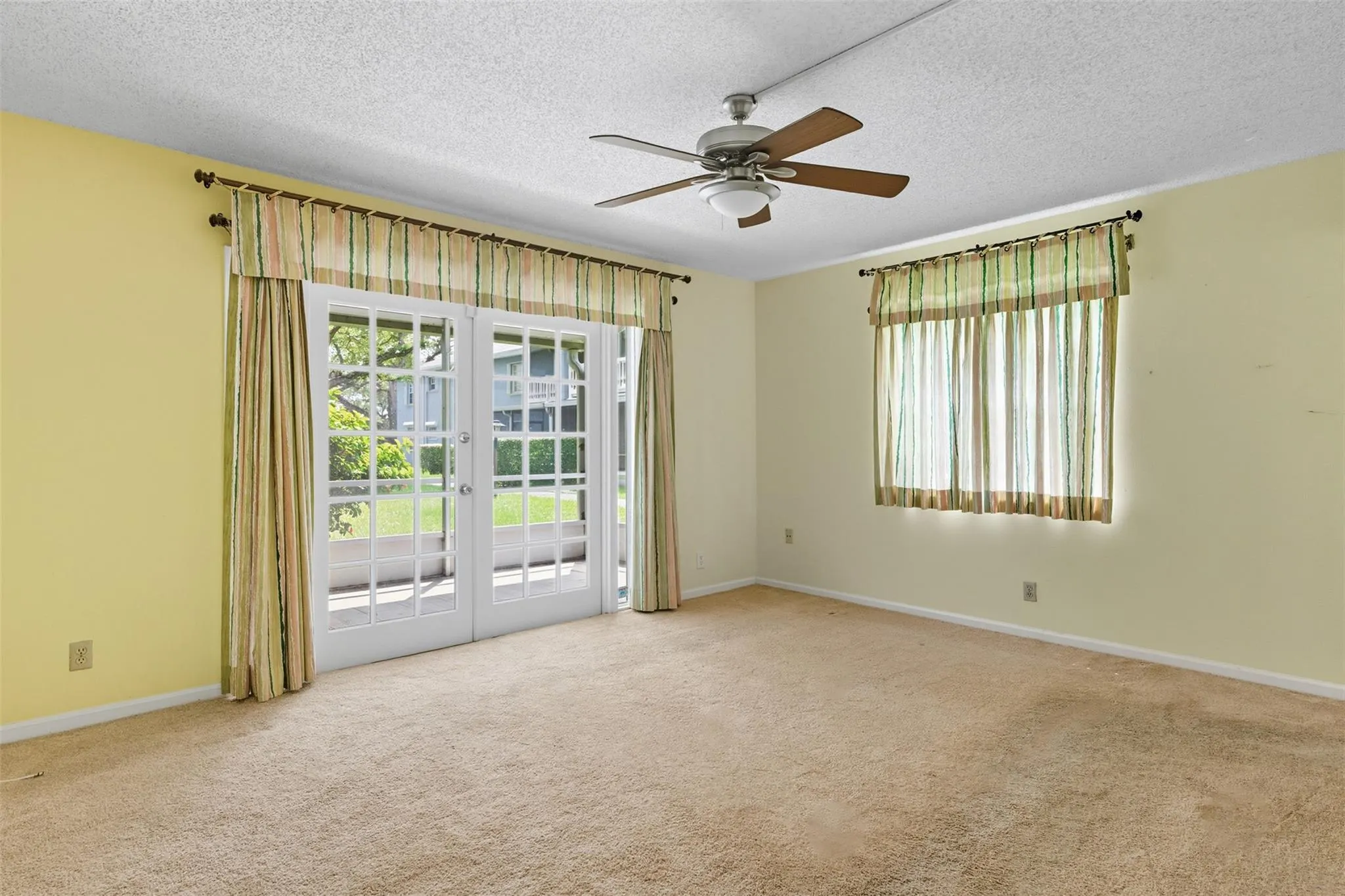 7556 Stirling Rd, #124