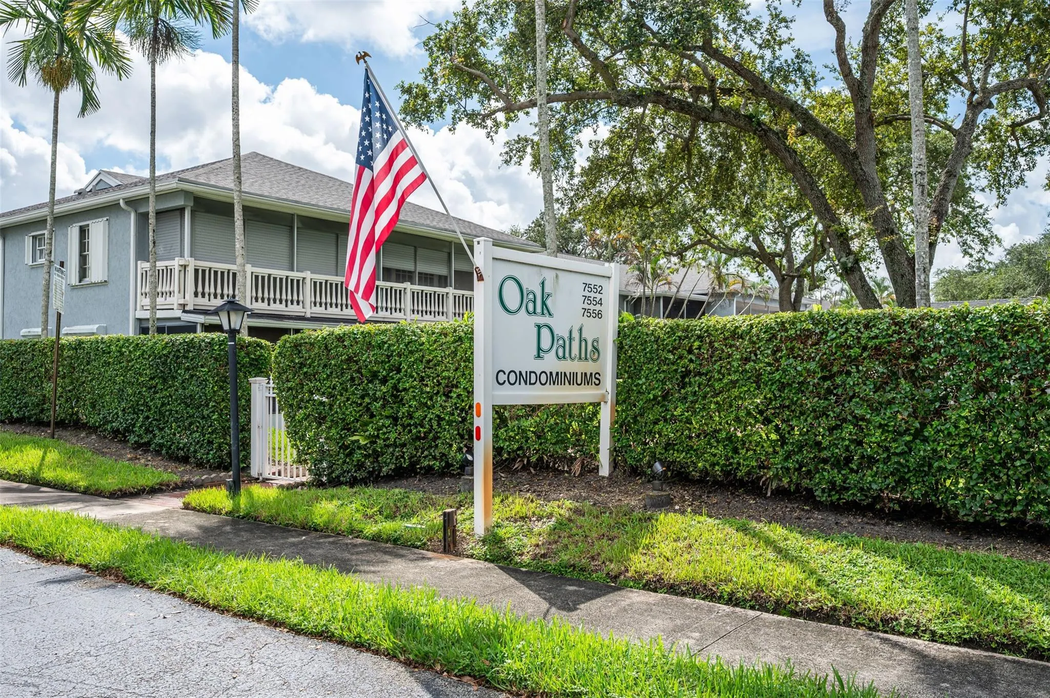 7556 Stirling Rd, #124