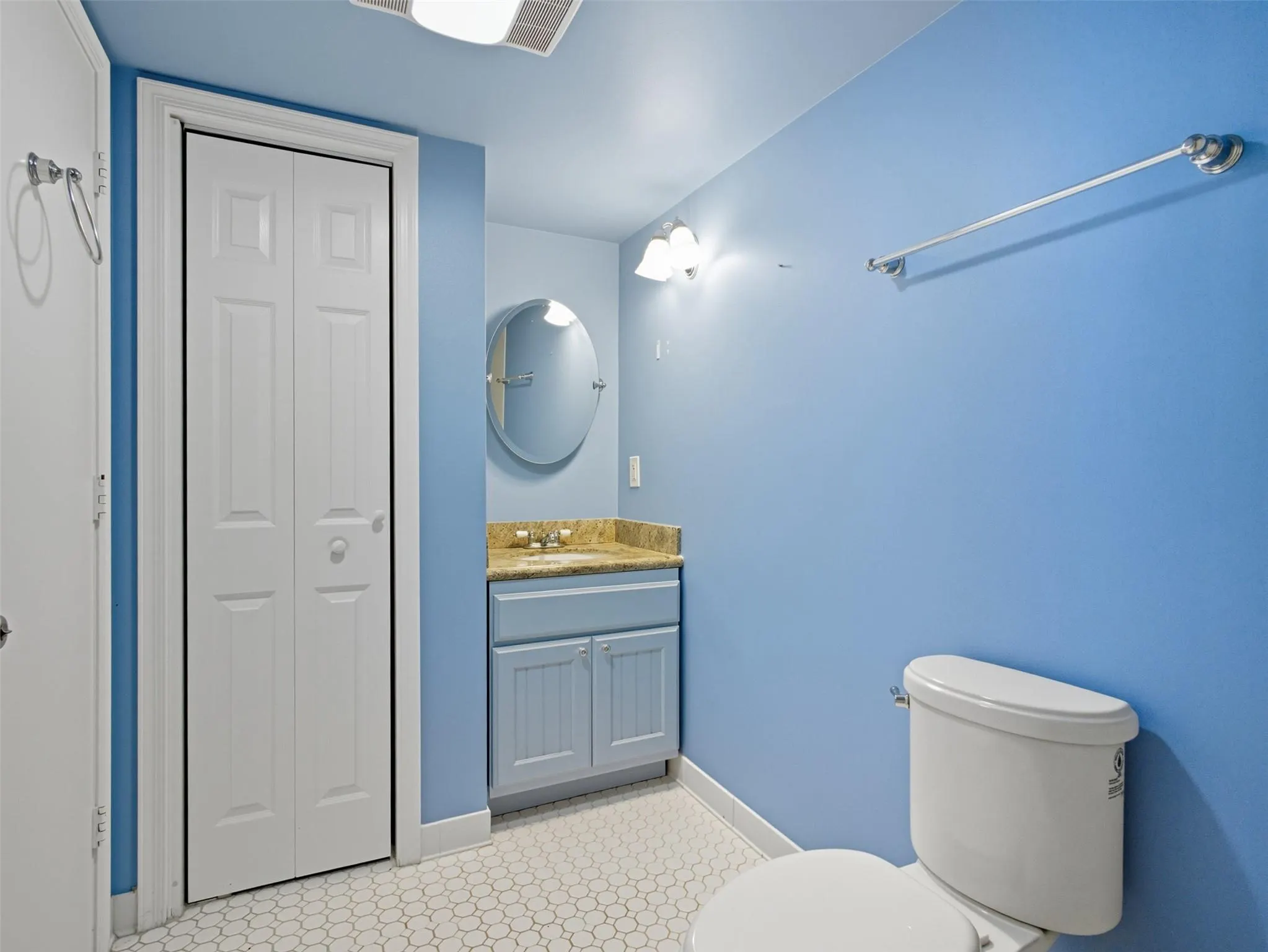 7556 Stirling Rd, #124