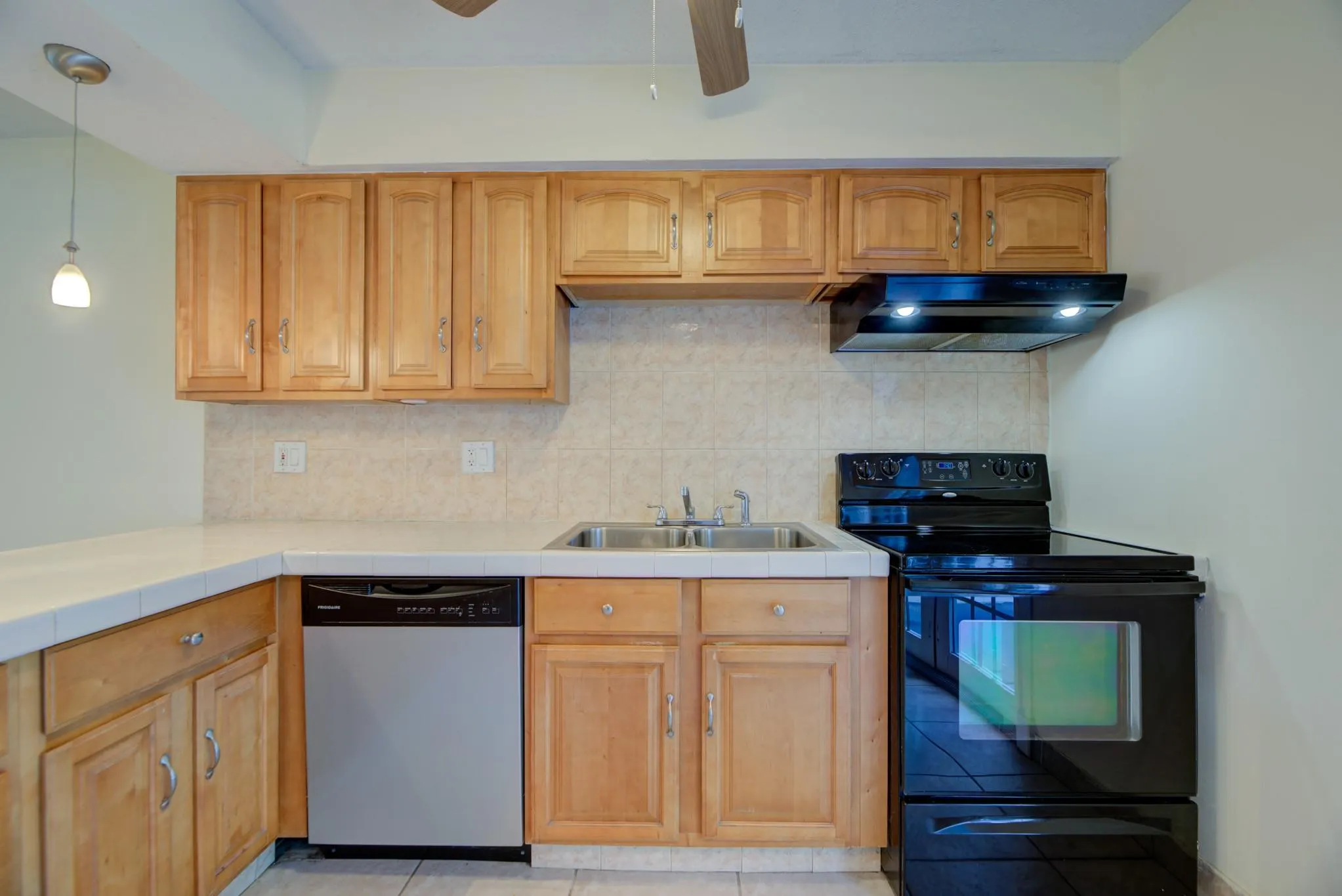 4500 NE 15th Ave