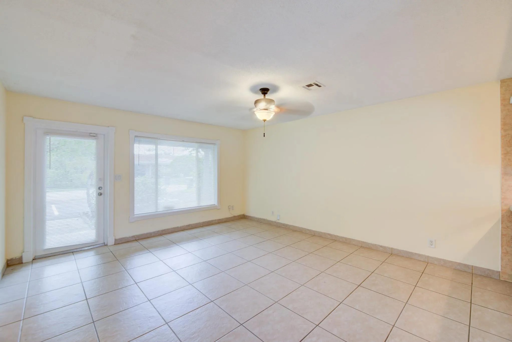 4500 NE 15th Ave