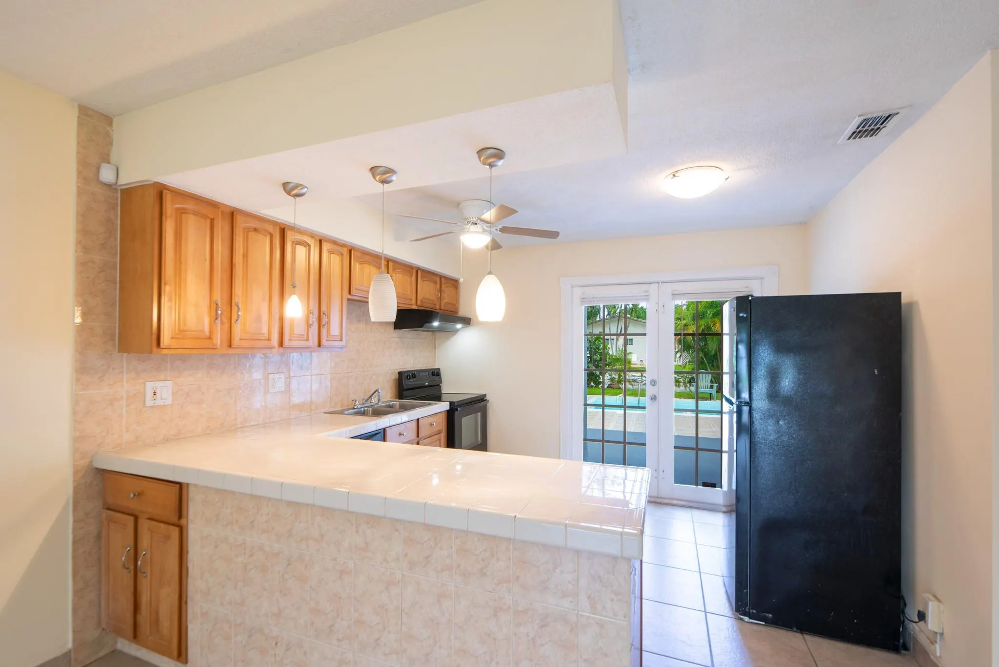 4500 NE 15th Ave