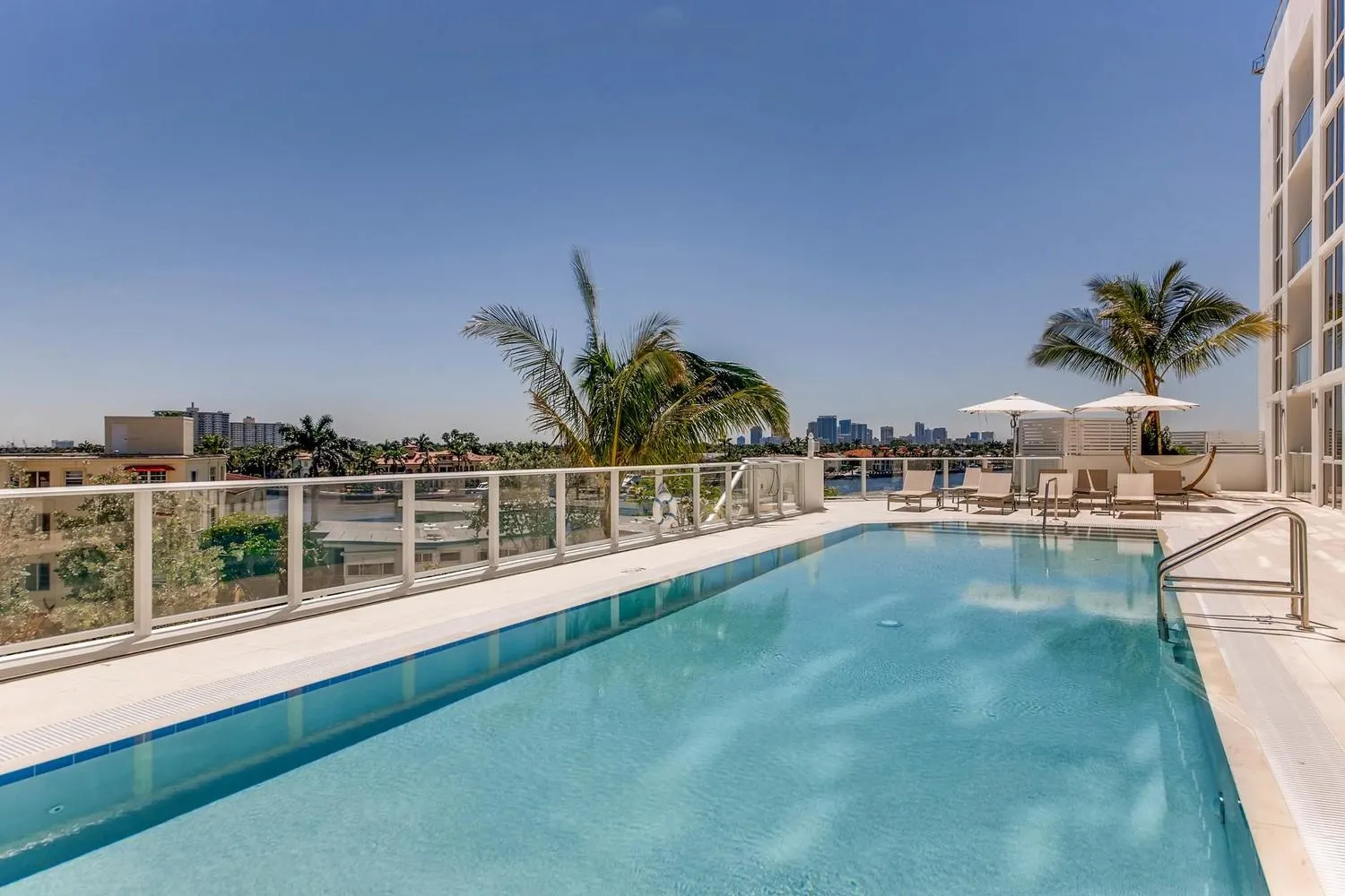 401 N Birch Road, #400