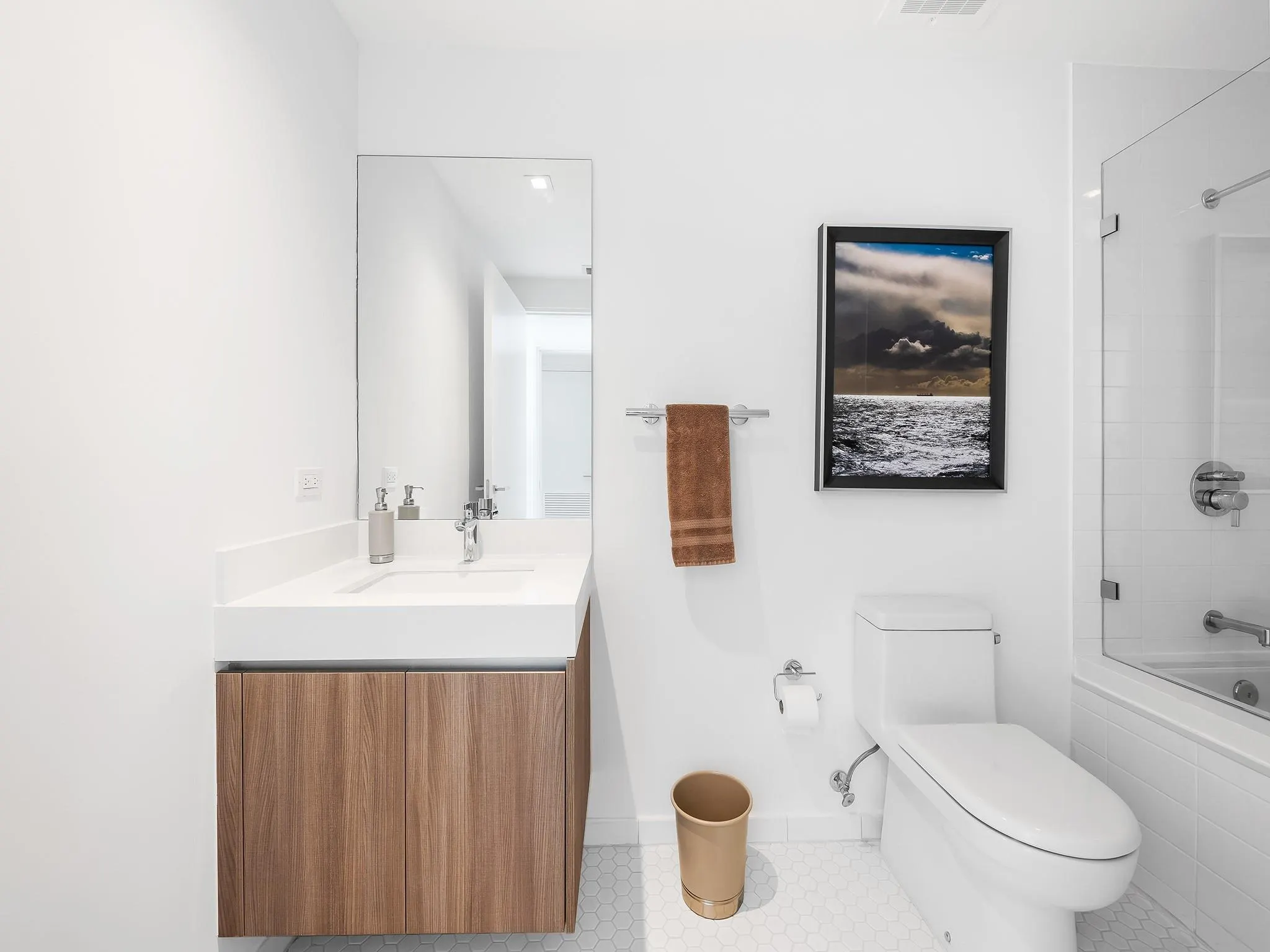 401 N Birch Road, #400