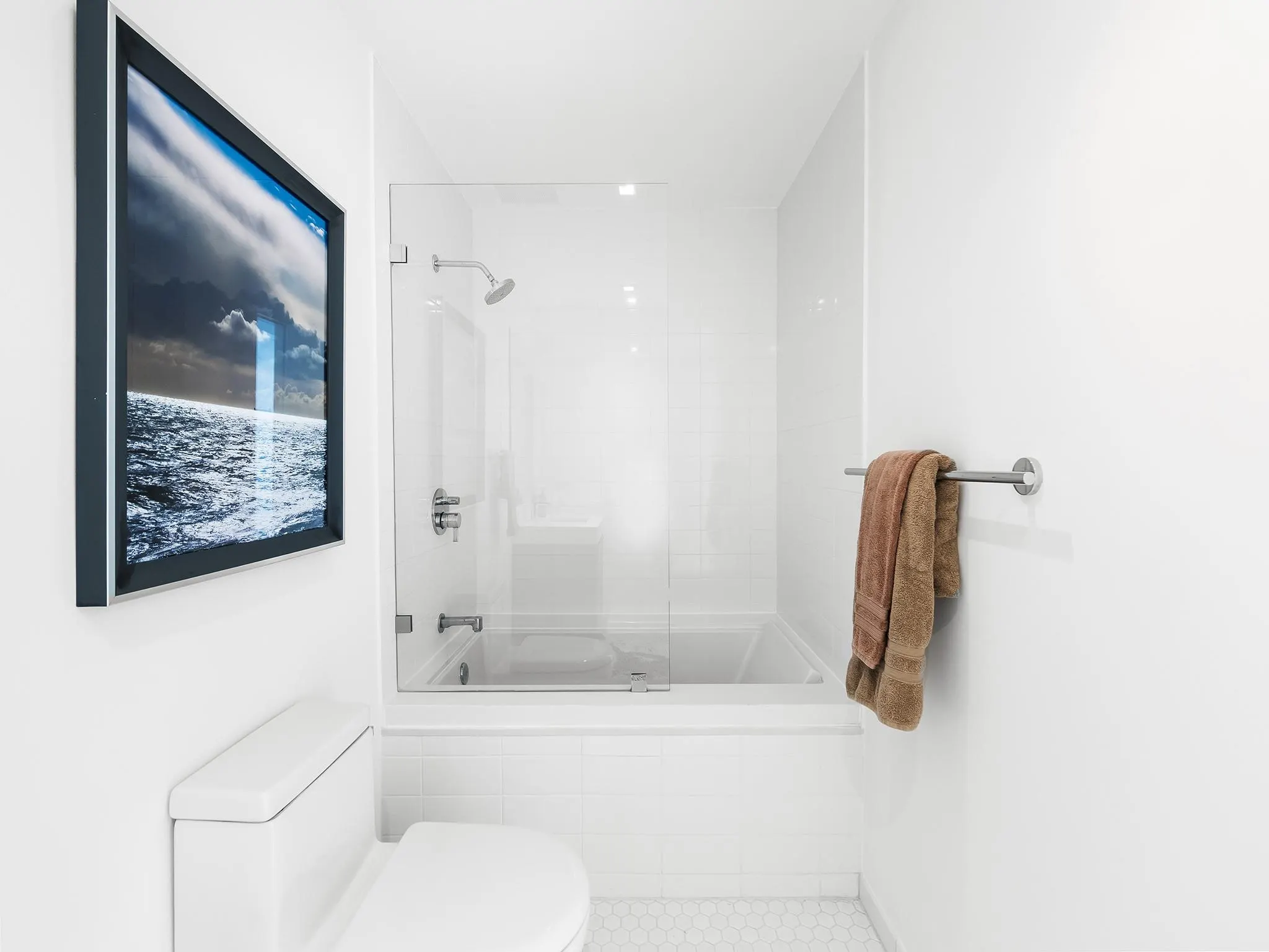 401 N Birch Road, #400