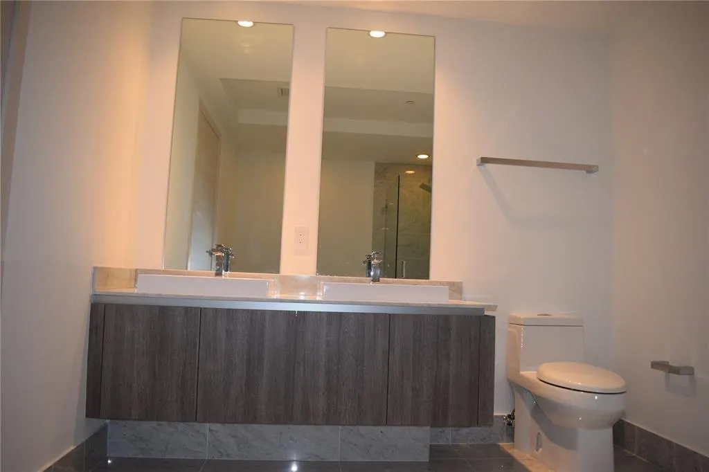 801 S Miami Ave, #3004