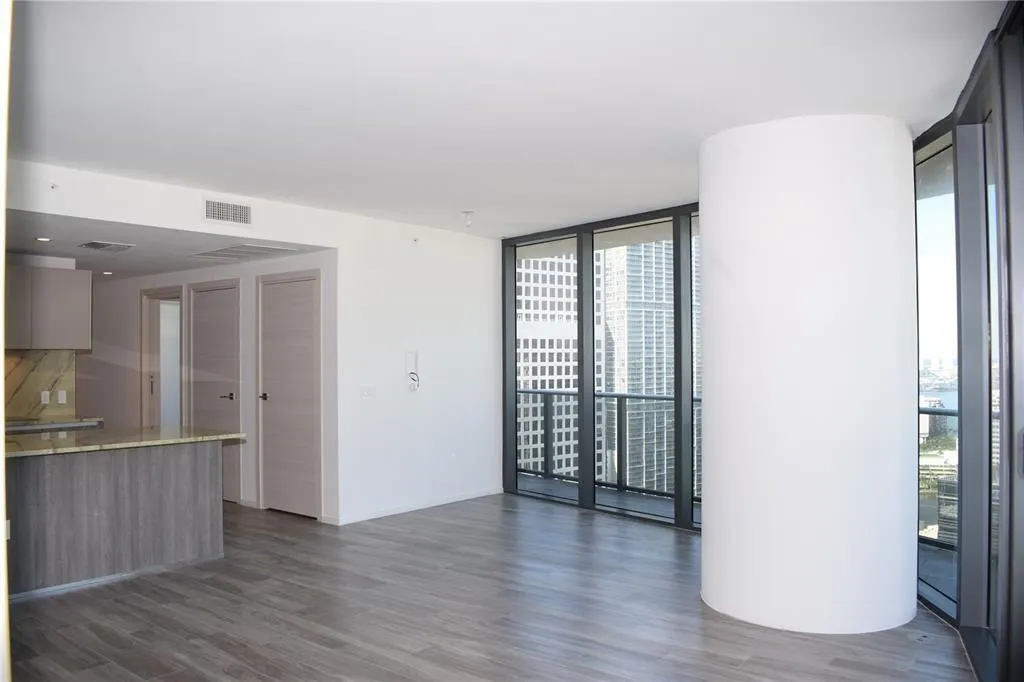 801 S Miami Ave, #3004