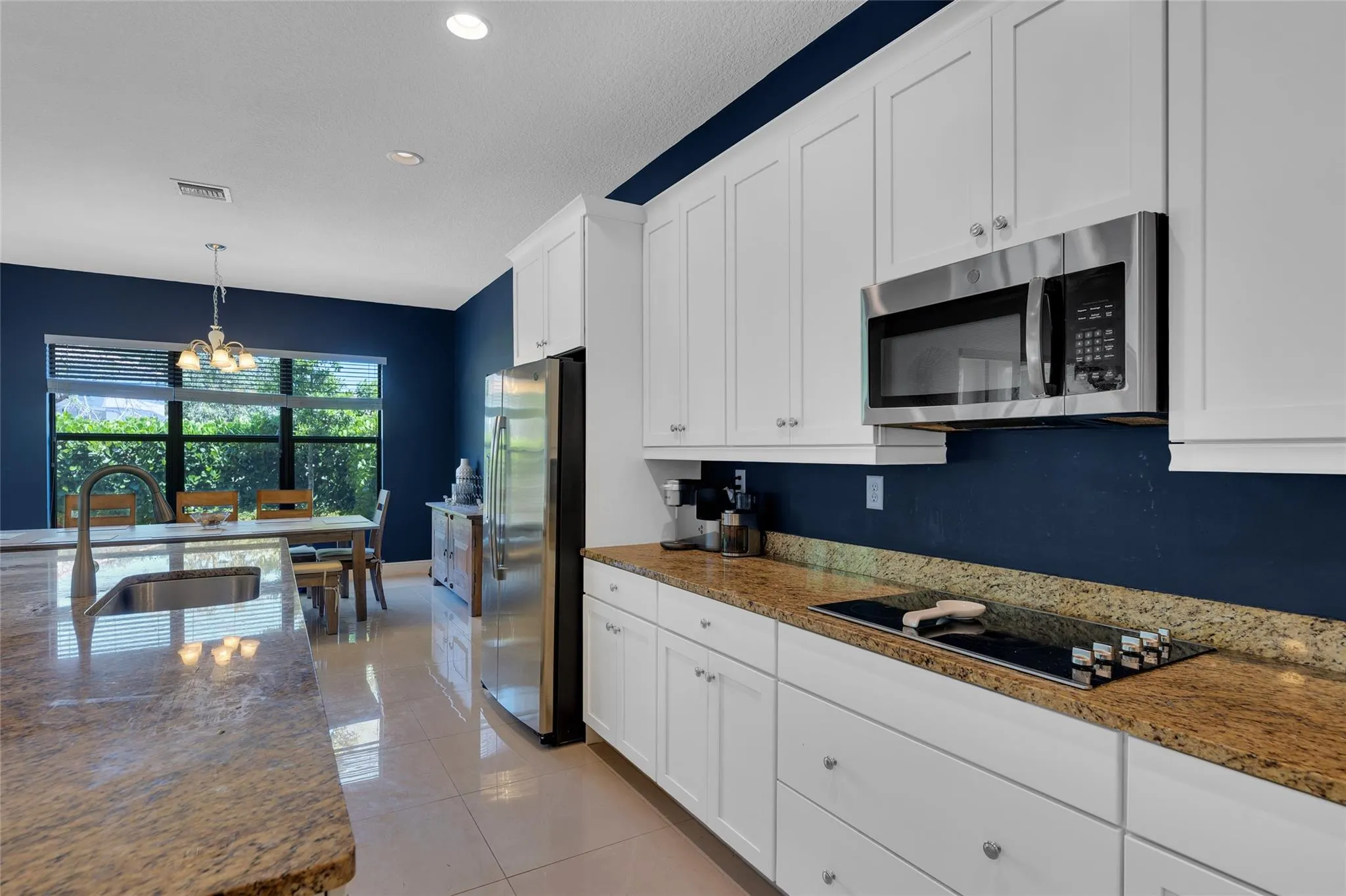 8835 NW 37th Dr