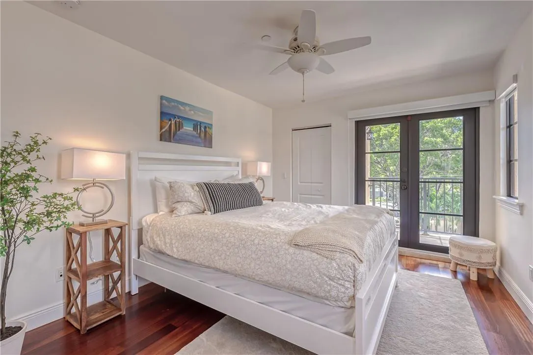 1206 NE 1st Street, #1206