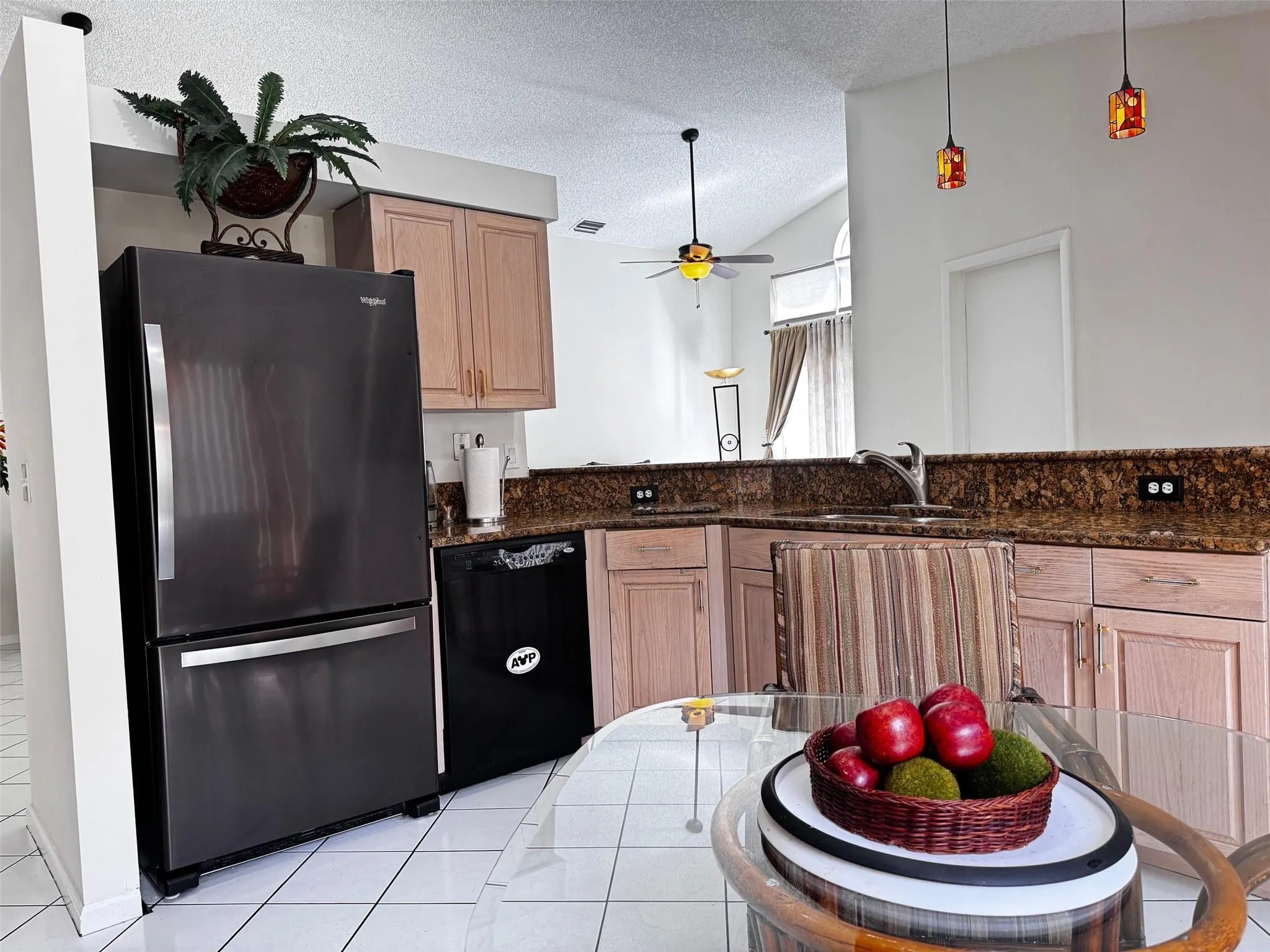 1063 Fairfax Cir