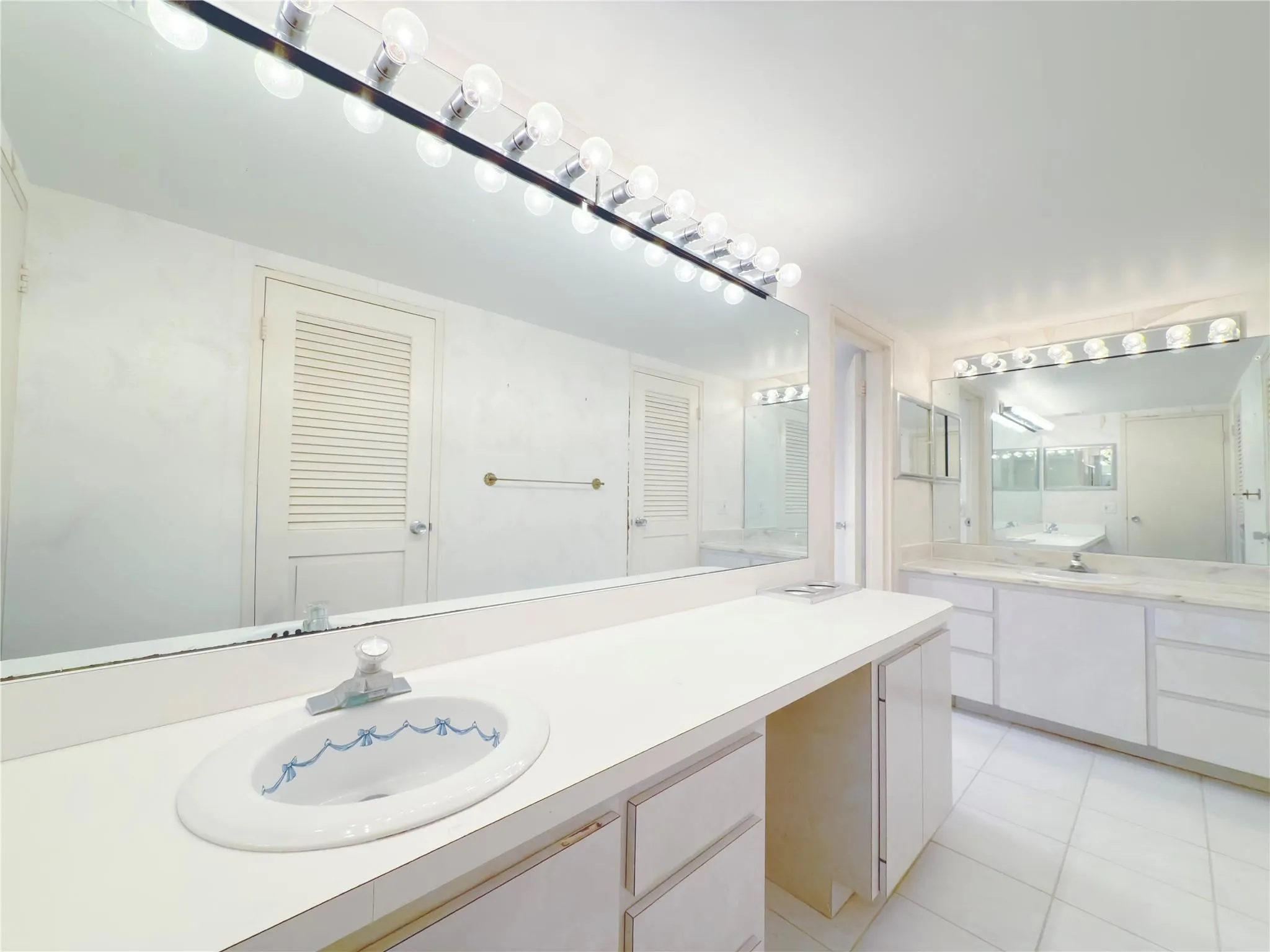 2000 S Ocean Dr, #510