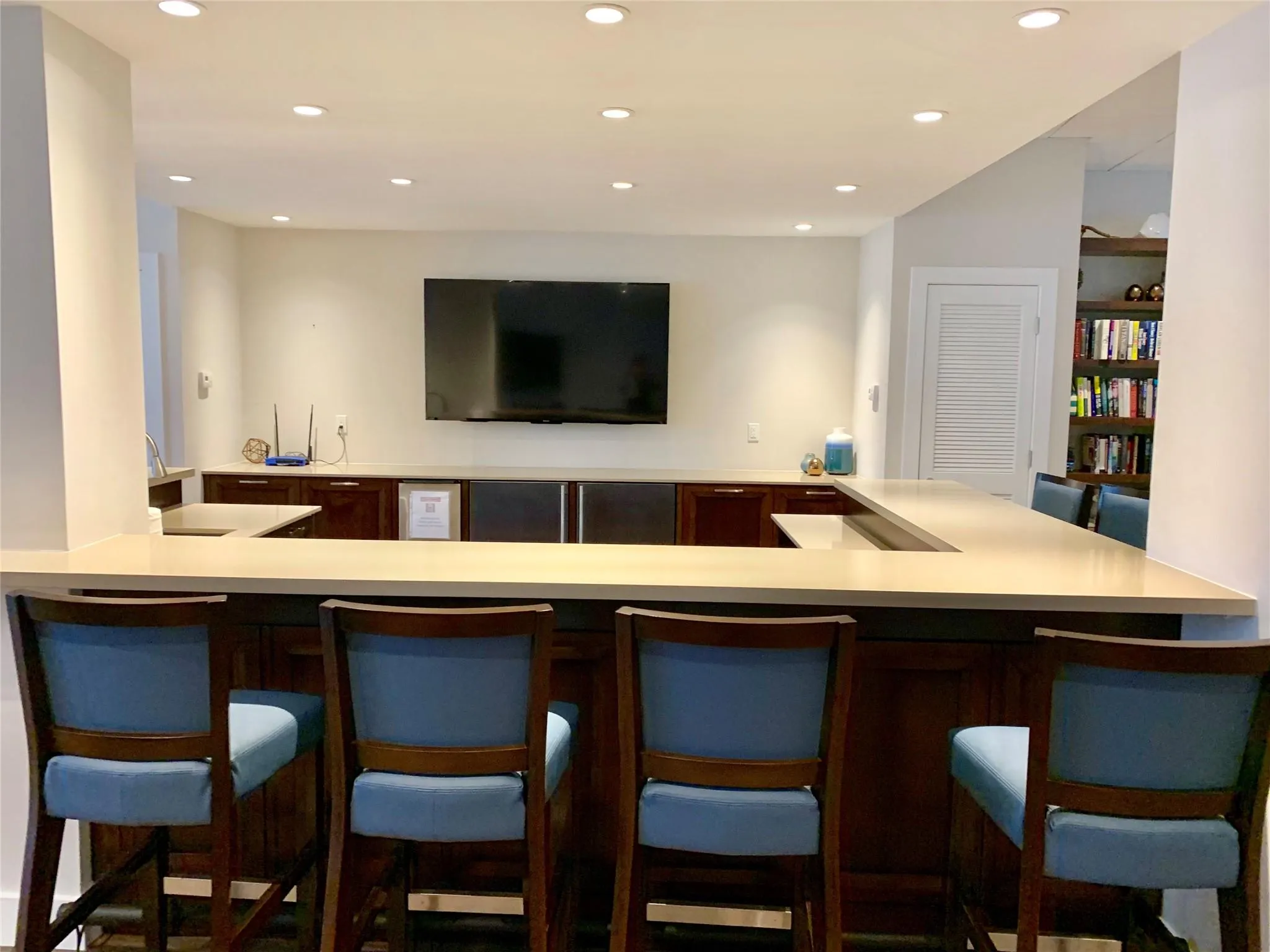 2000 S Ocean Dr, #510