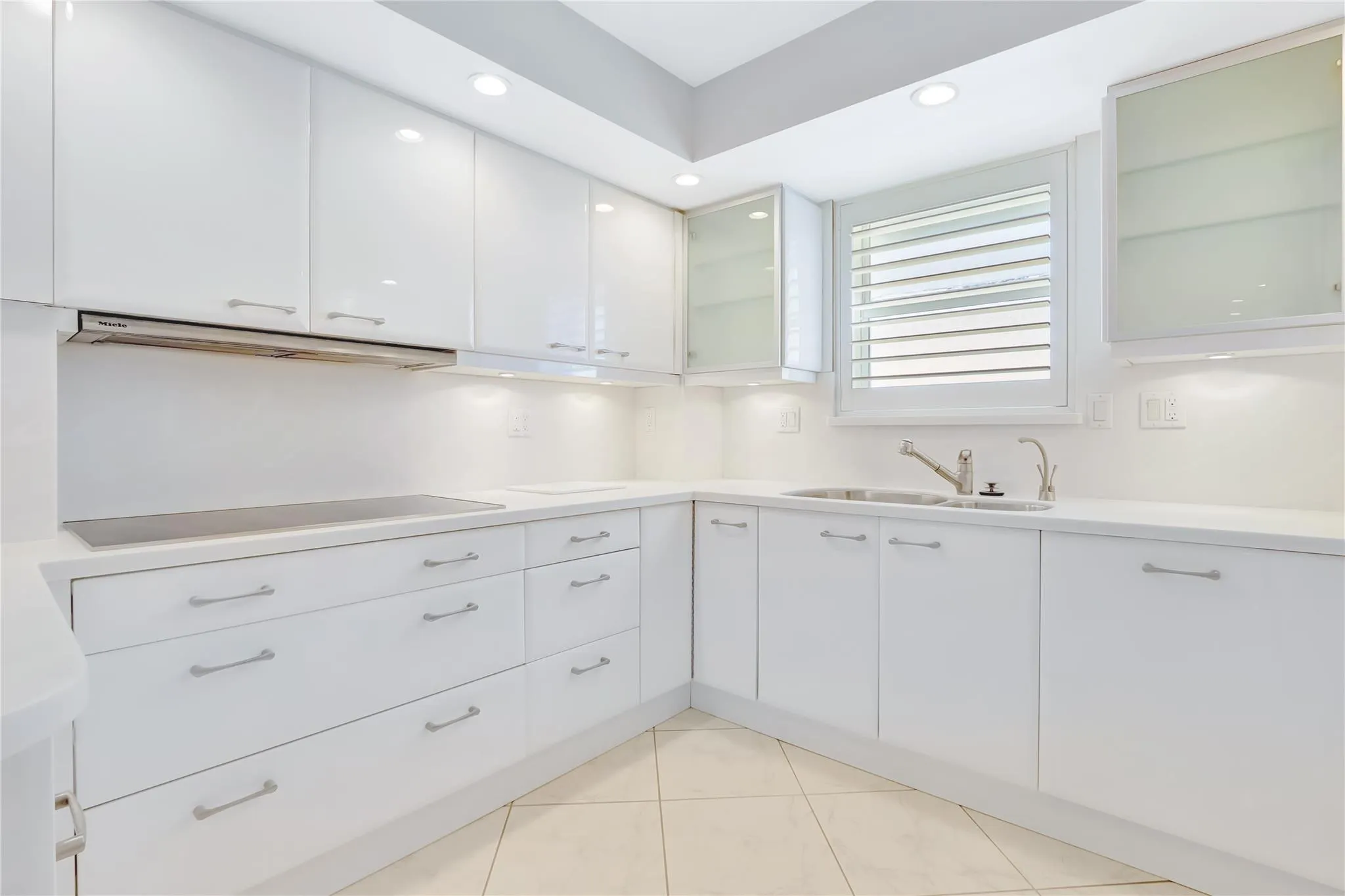 2000 S Ocean Dr, #510