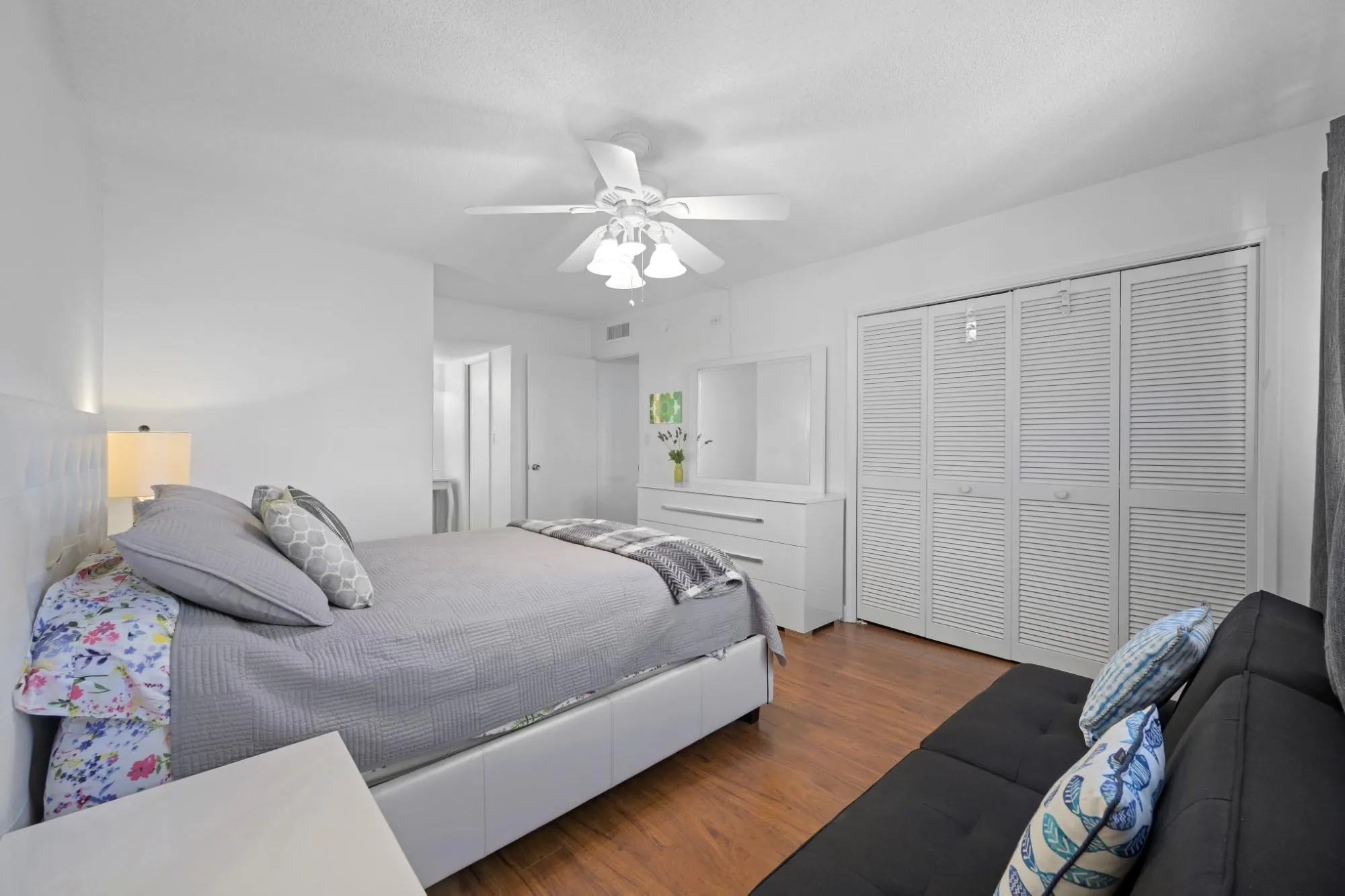 2901 S Palm Aire Dr, #502