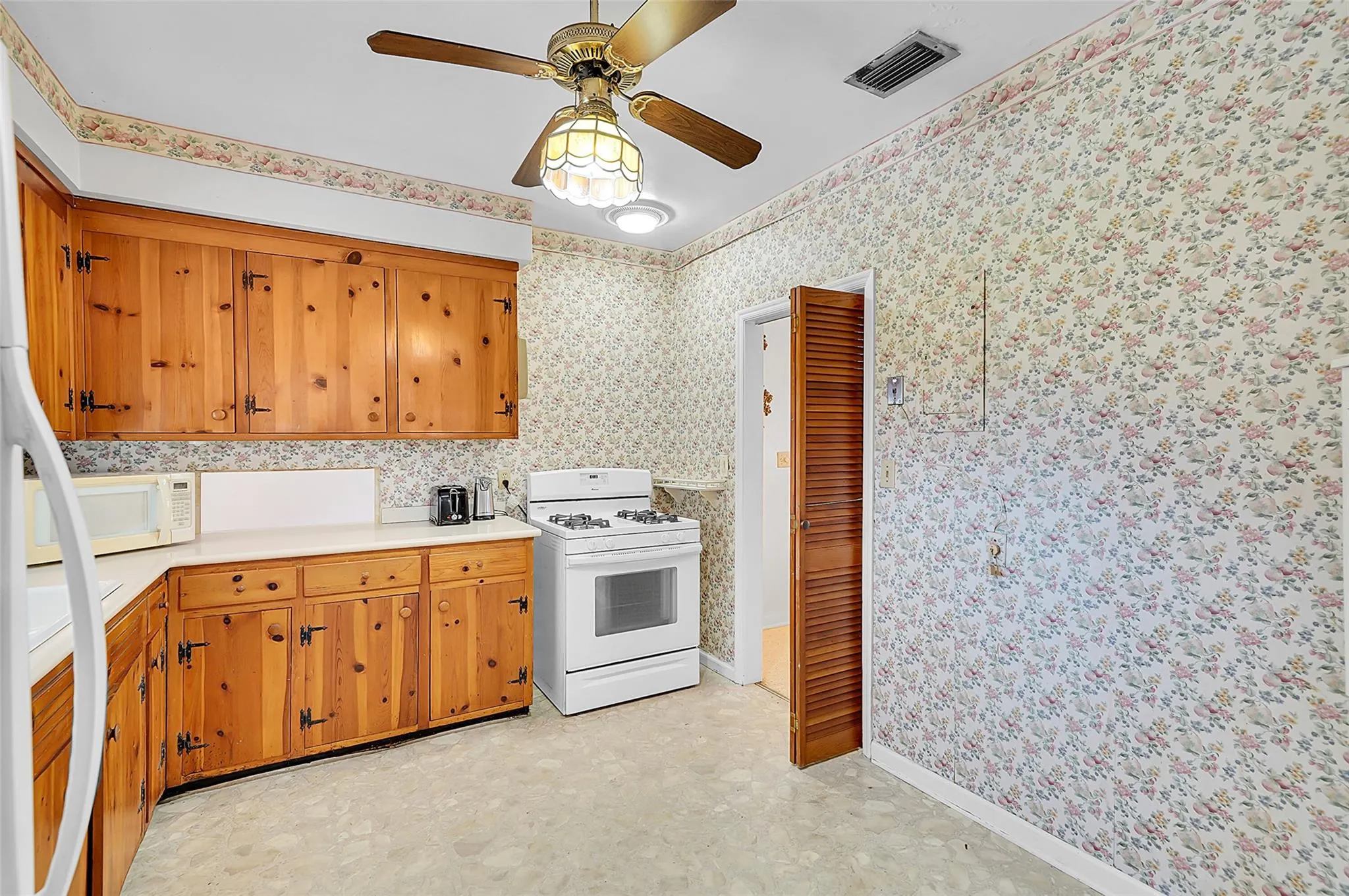 917 N 17th Ave