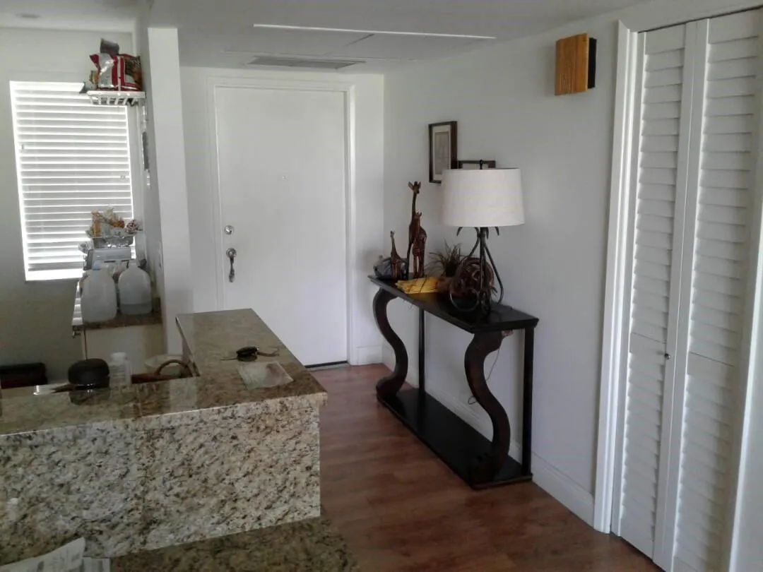 3051 S Palm Aire Dr, #102