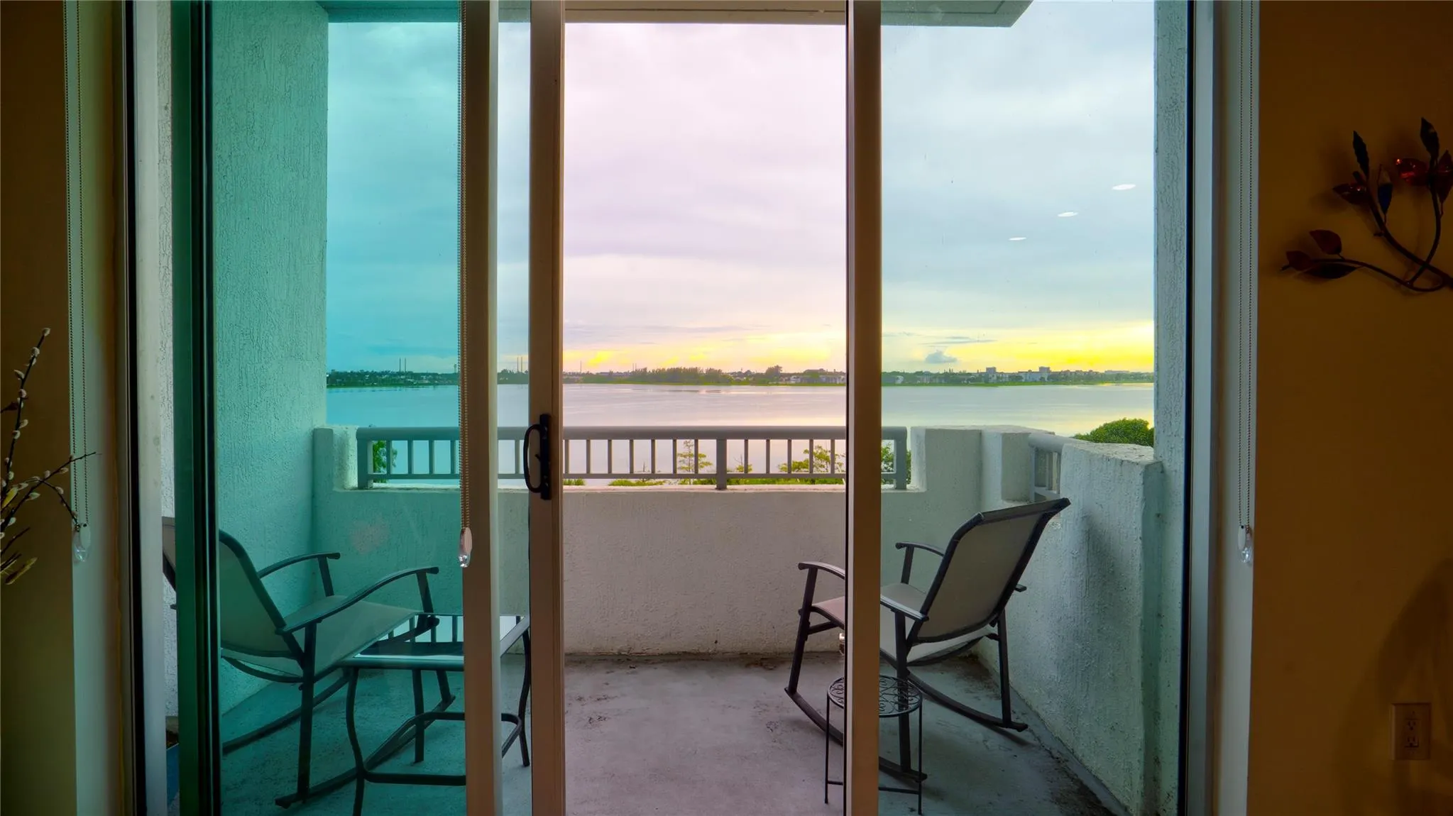 300 S Australian Ave, #408
