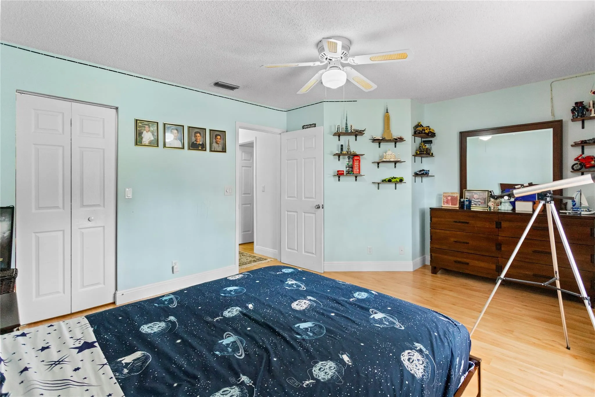 10201 Via Hibiscus, #1