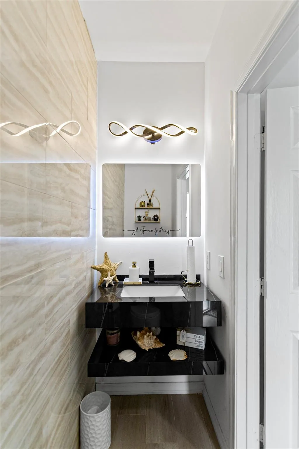 10201 Via Hibiscus, #1
