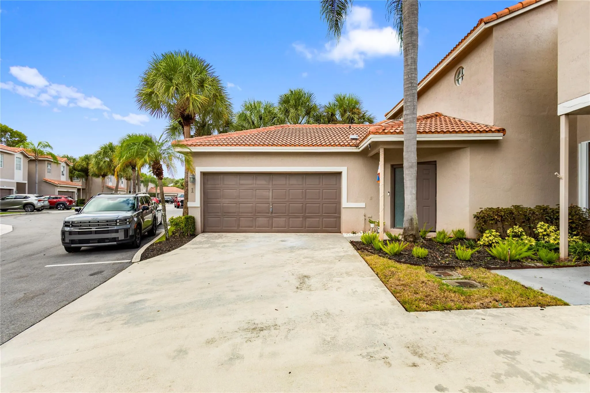 10201 Via Hibiscus, #1