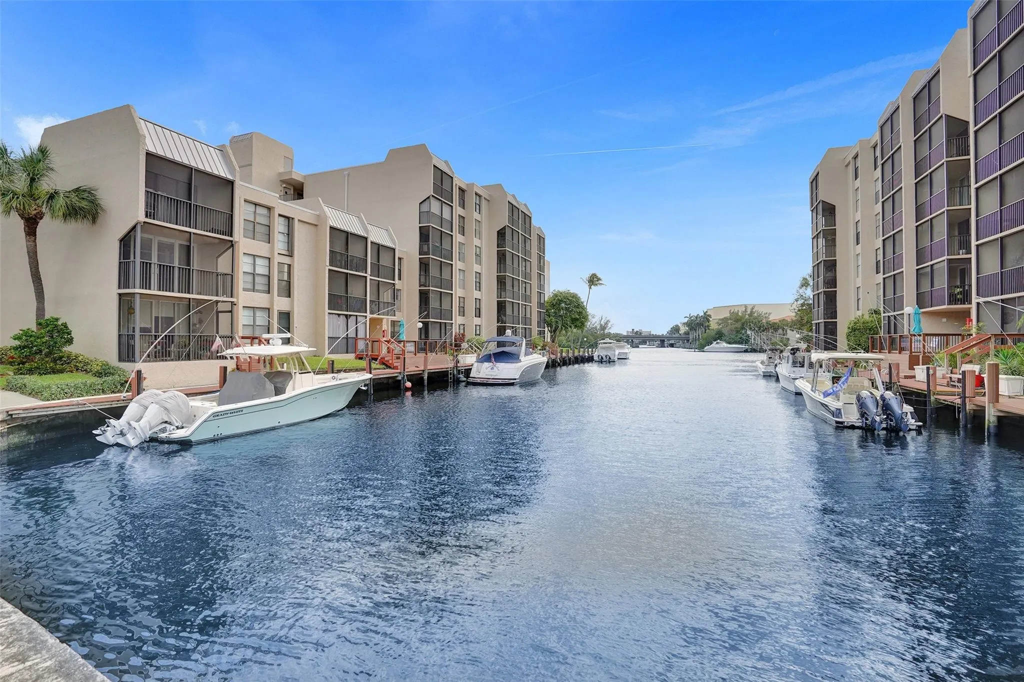 13 Royal Palm Way, #5050