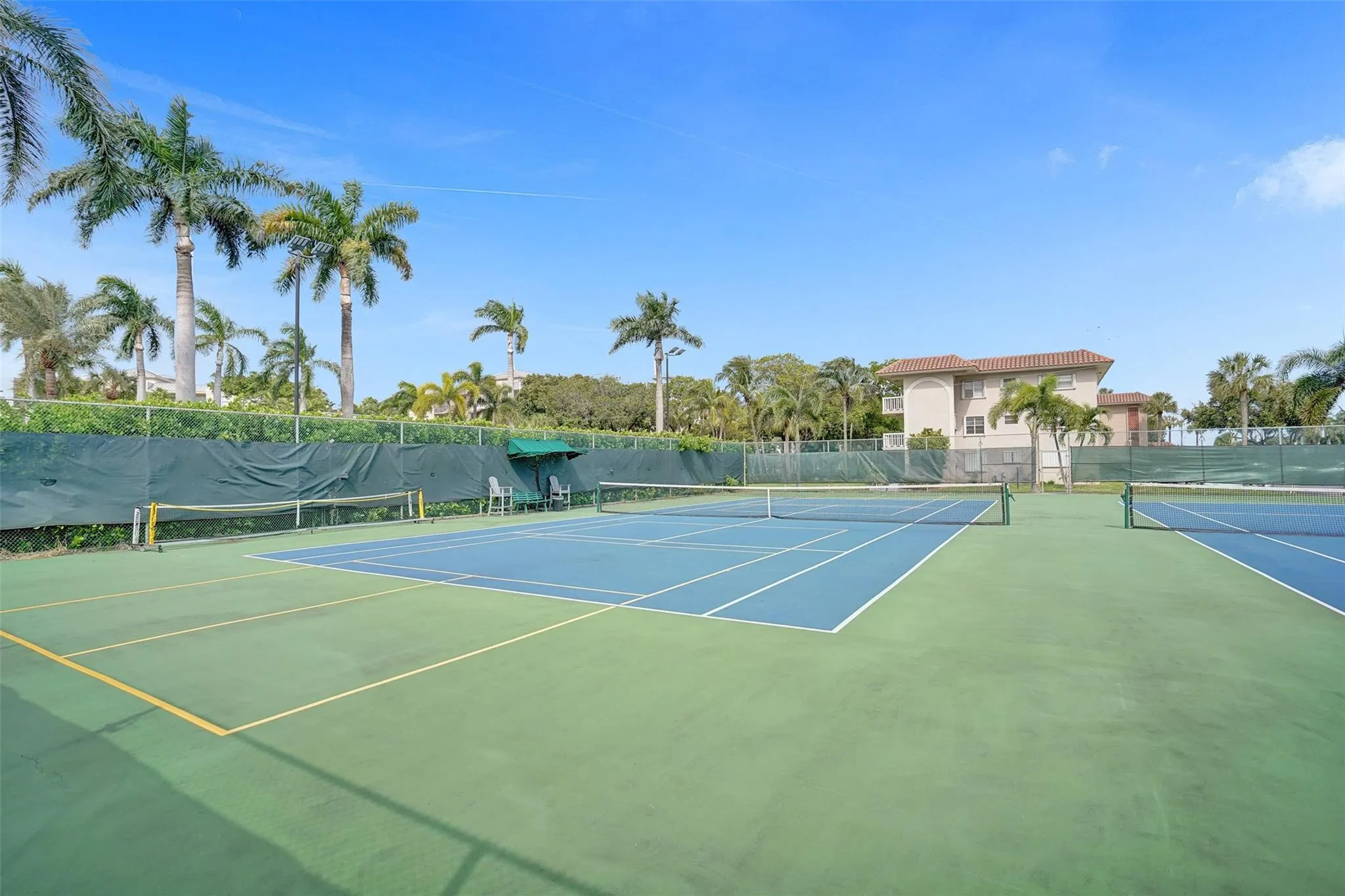 13 Royal Palm Way, #5050