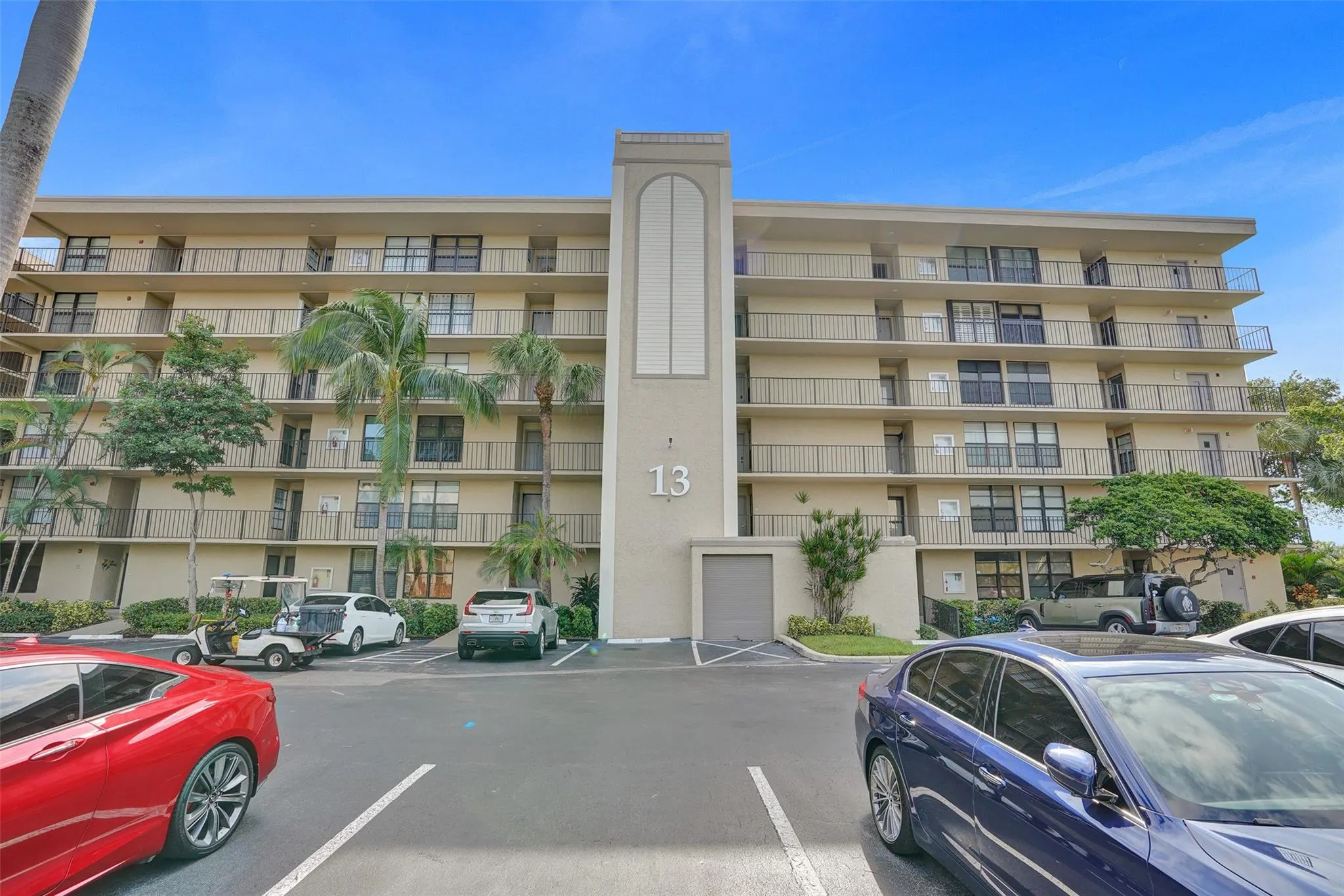 13 Royal Palm Way, #5050