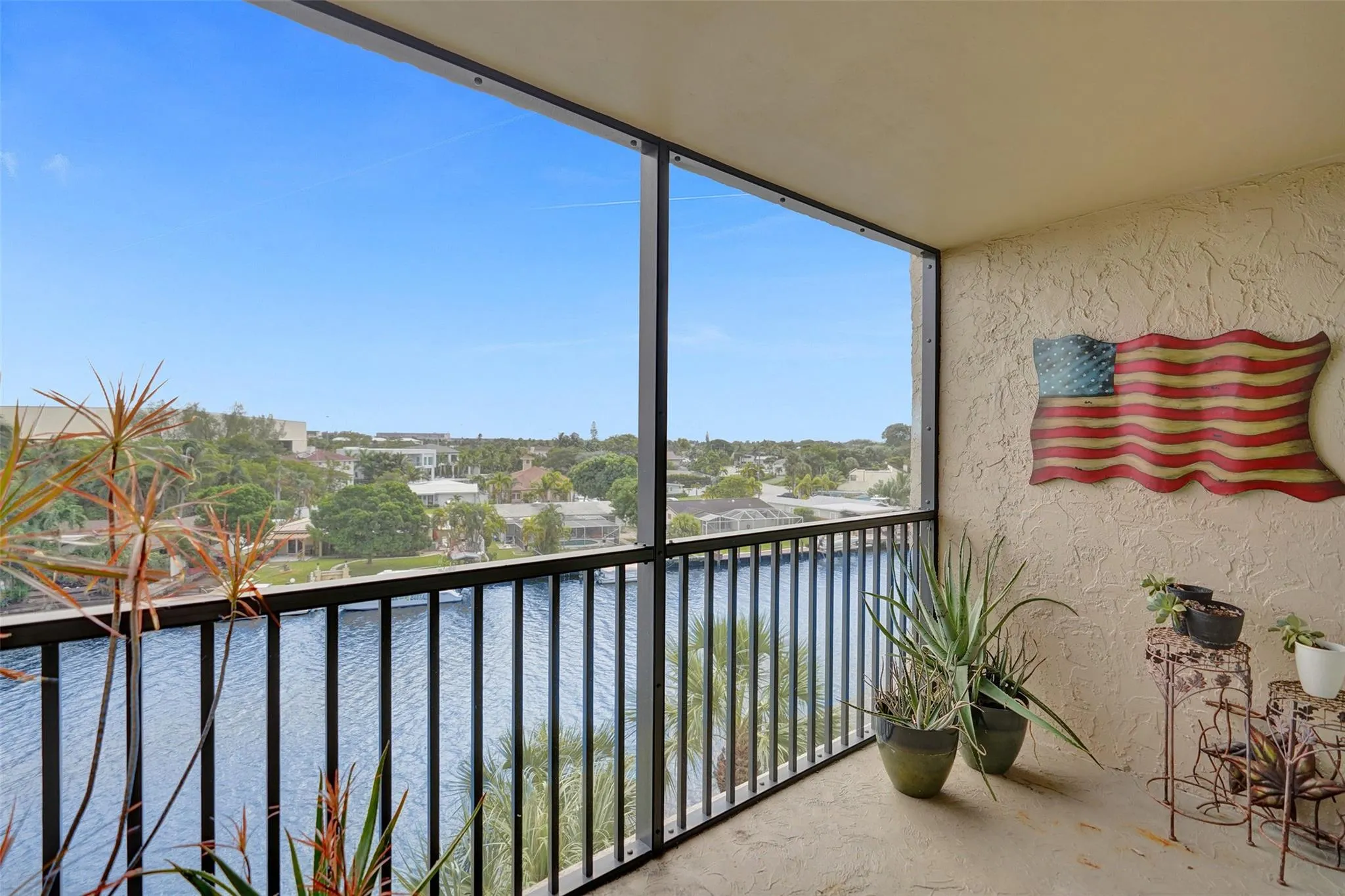 13 Royal Palm Way, #5050