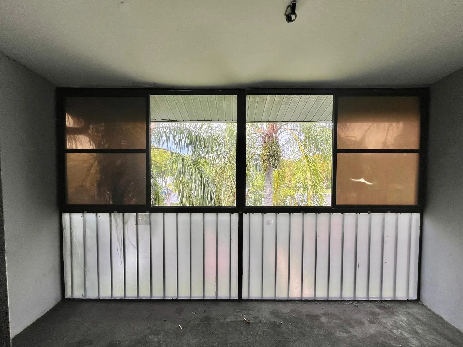 1009 Green Pine Blvd, #H3