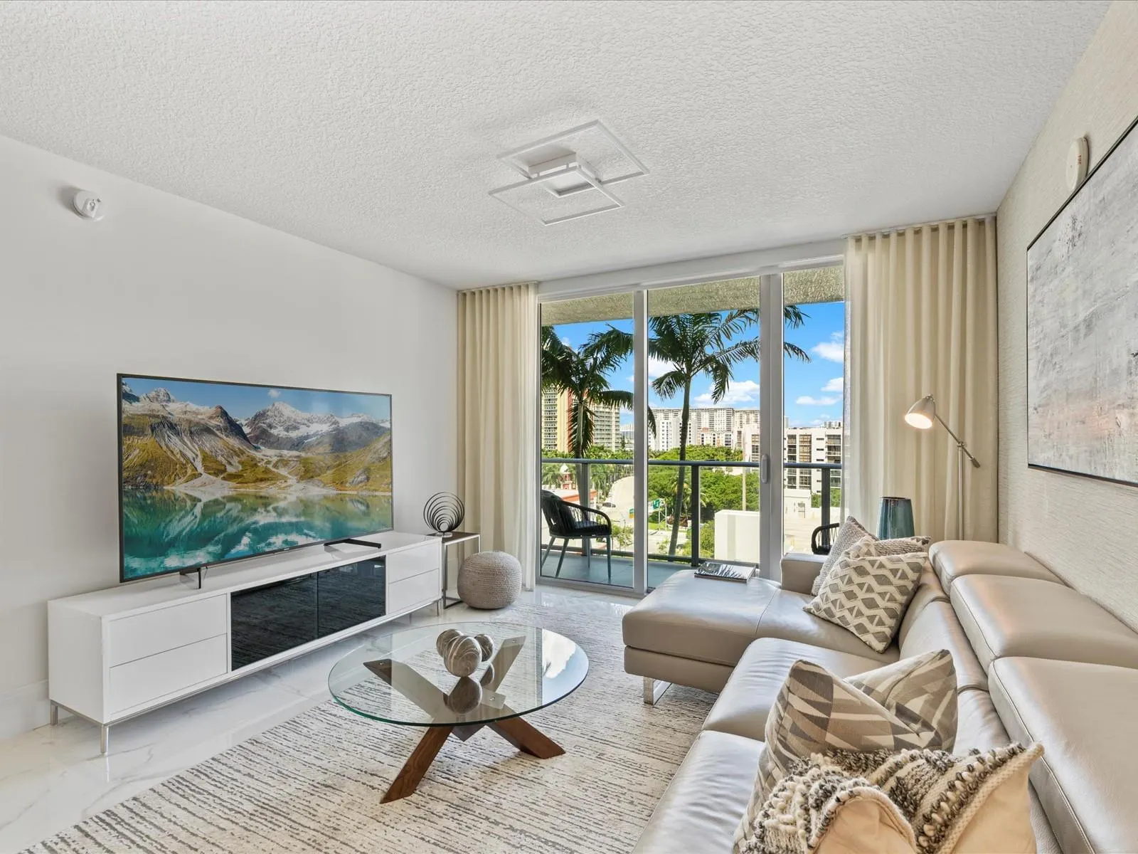 300 Sunny Isles Blvd, #4-705