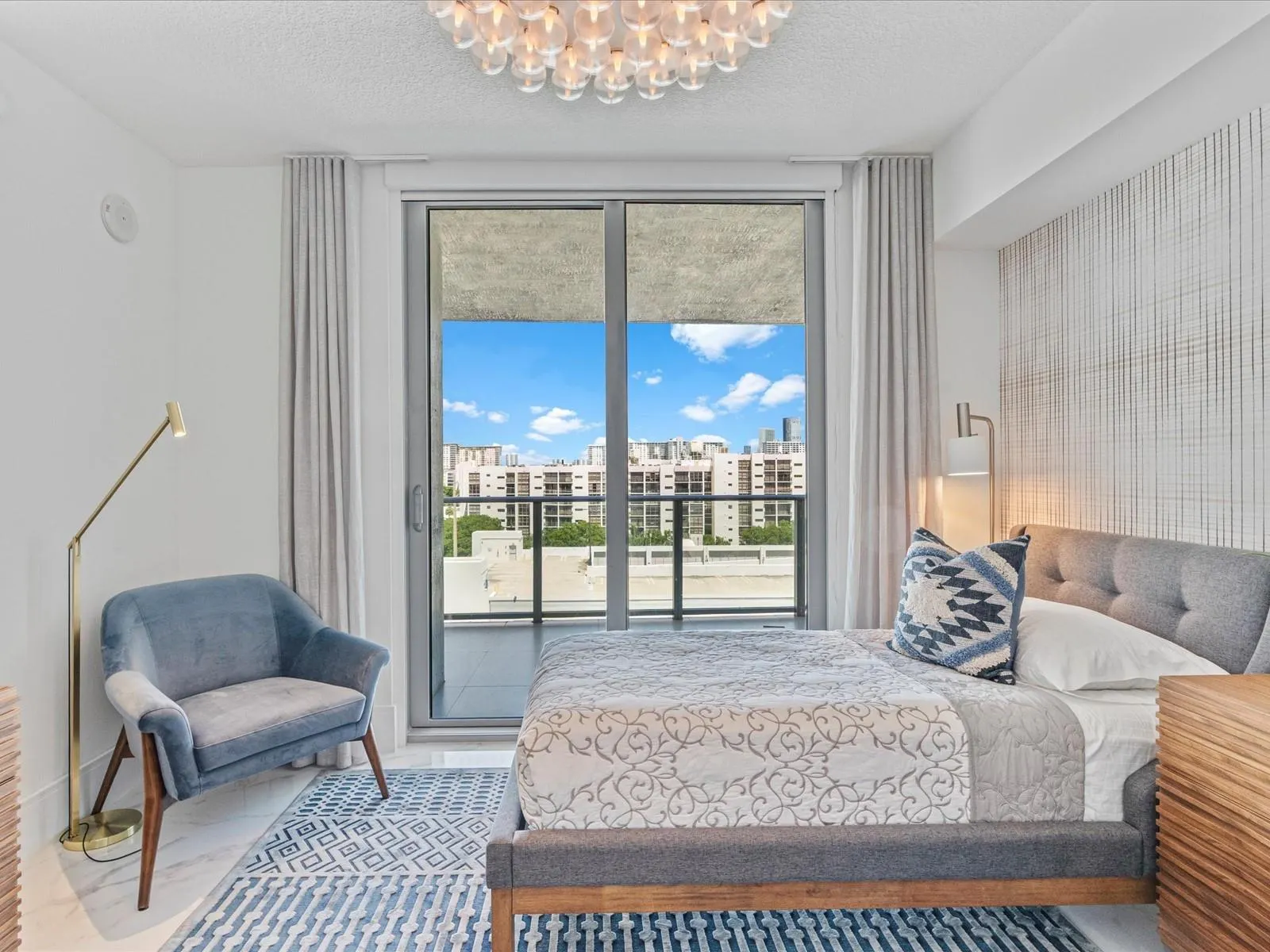 300 Sunny Isles Blvd, #4-705