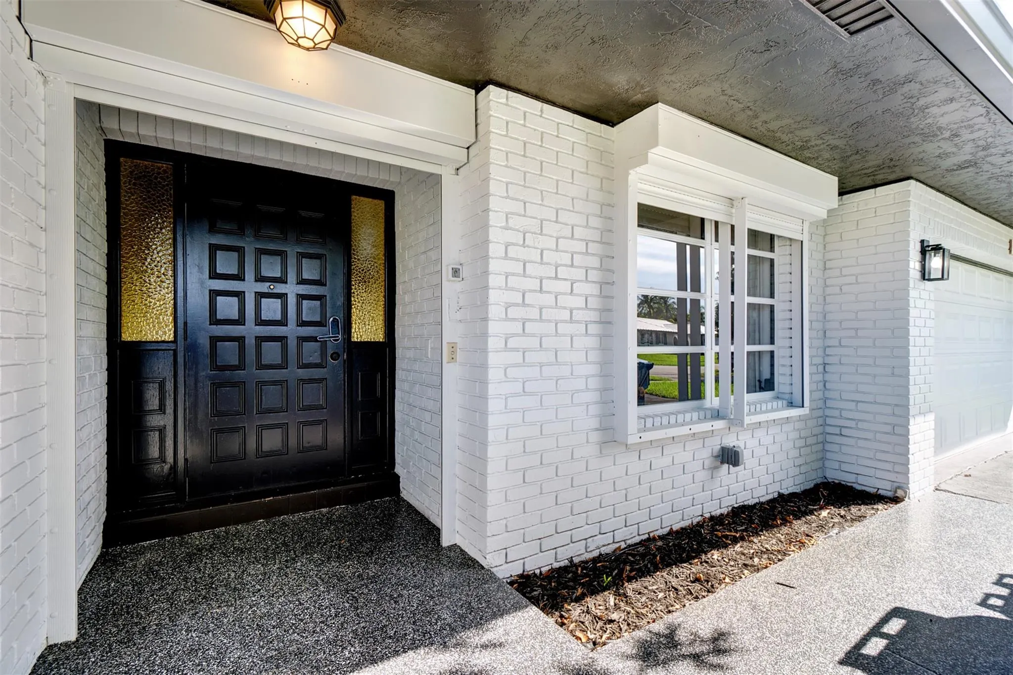 1921 NW 40th Ct