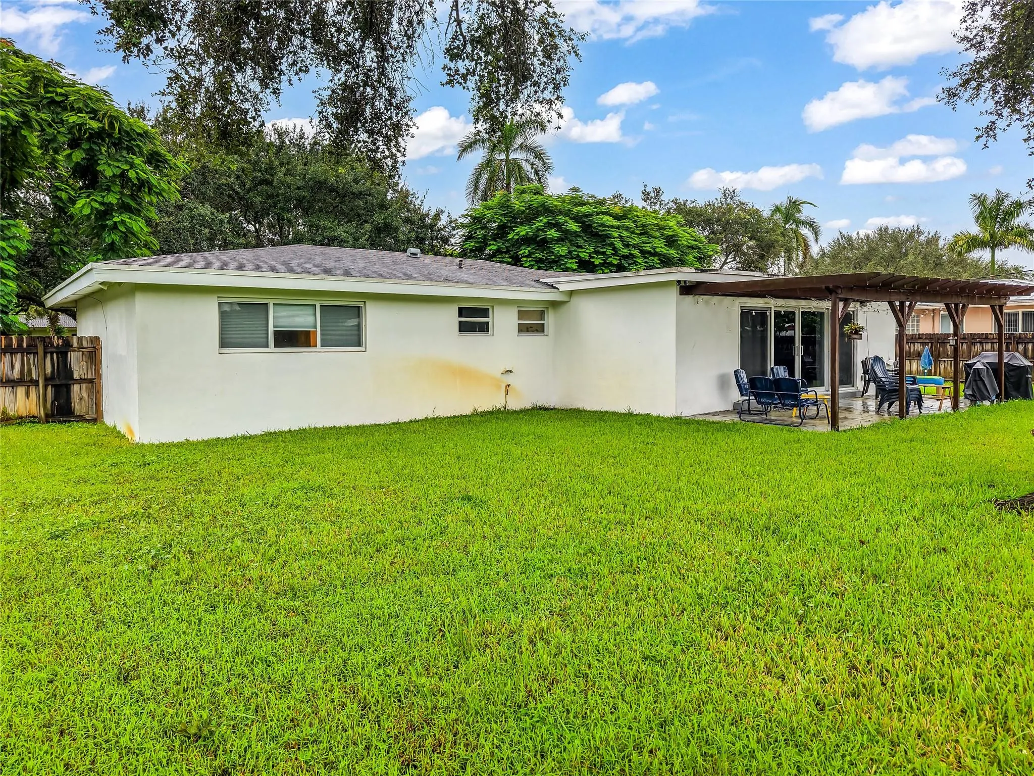 152 SW 59th Ave