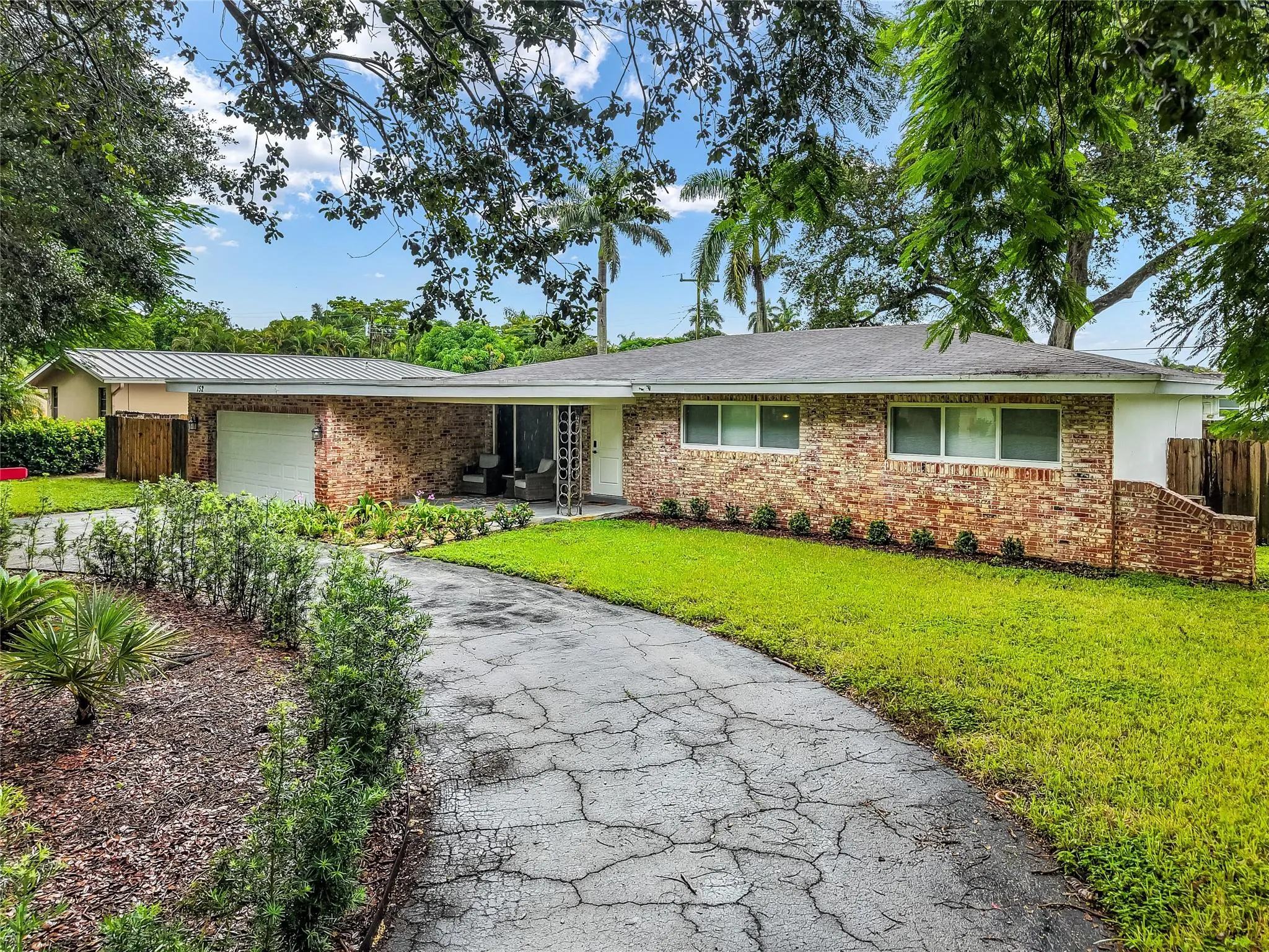 152 SW 59th Ave