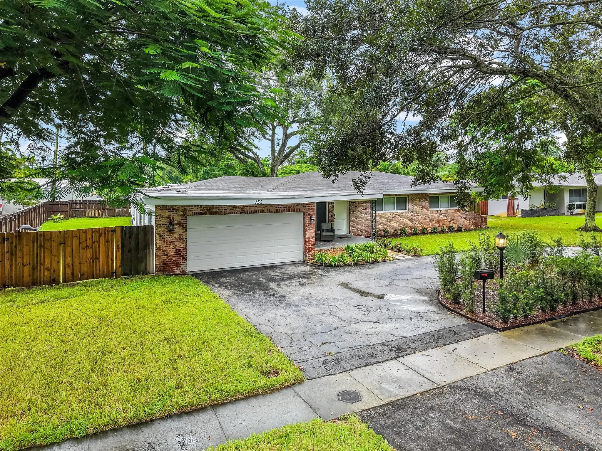 152 SW 59th Ave