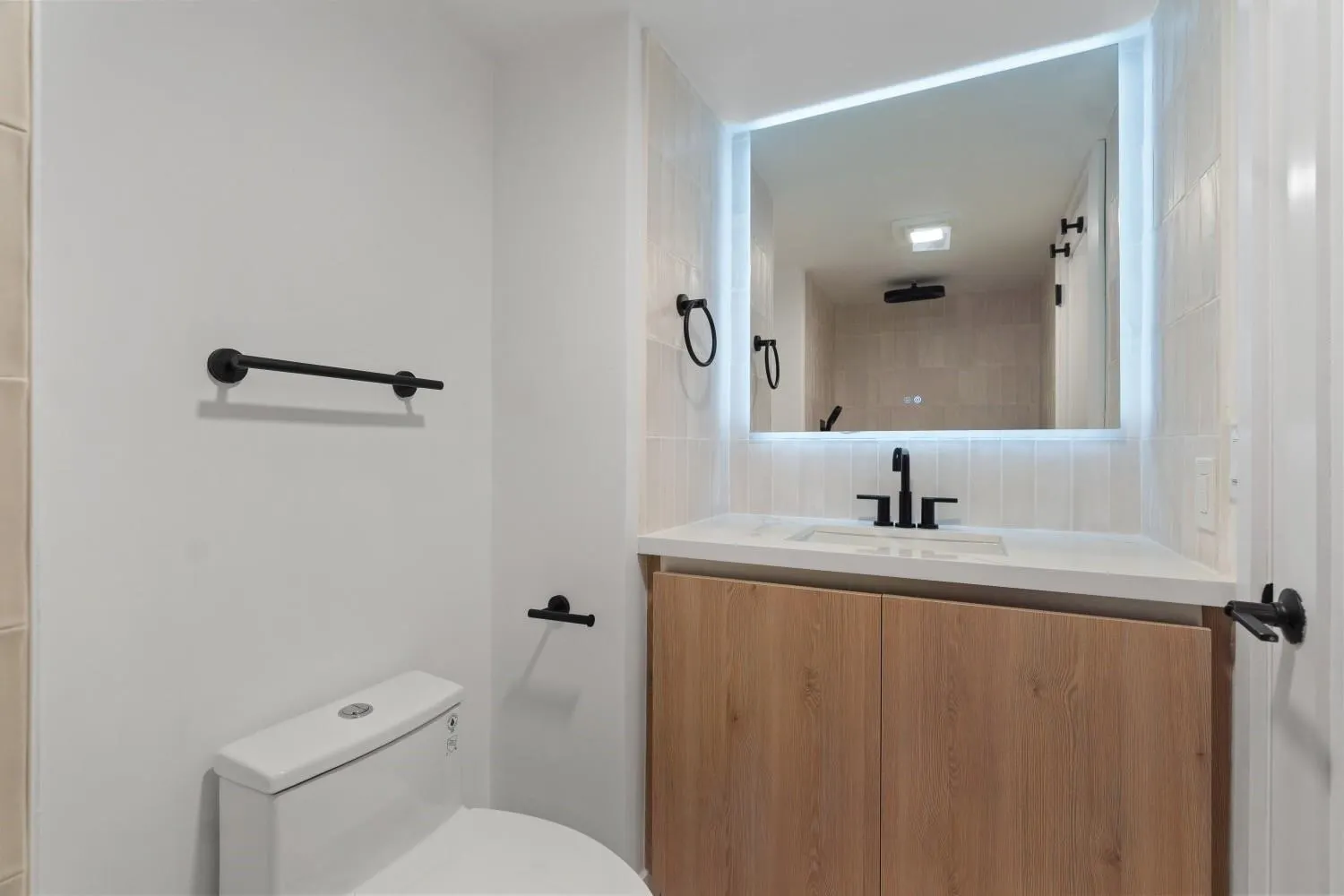 3221 S Ocean Blvd, #806