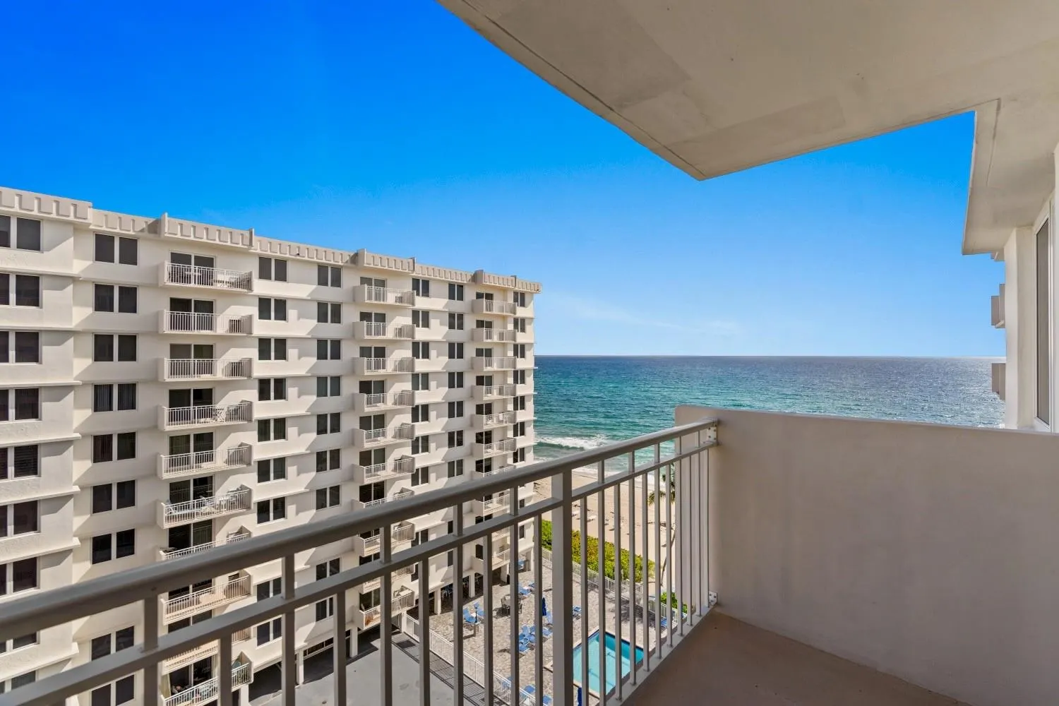 3221 S Ocean Blvd, #806