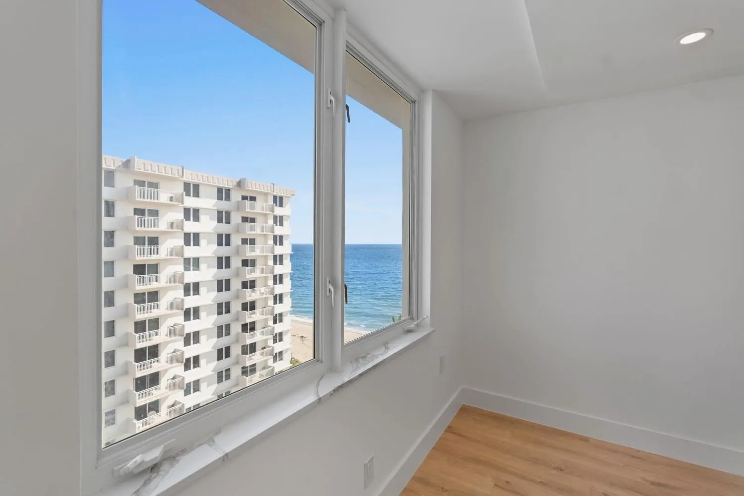 3221 S Ocean Blvd, #806