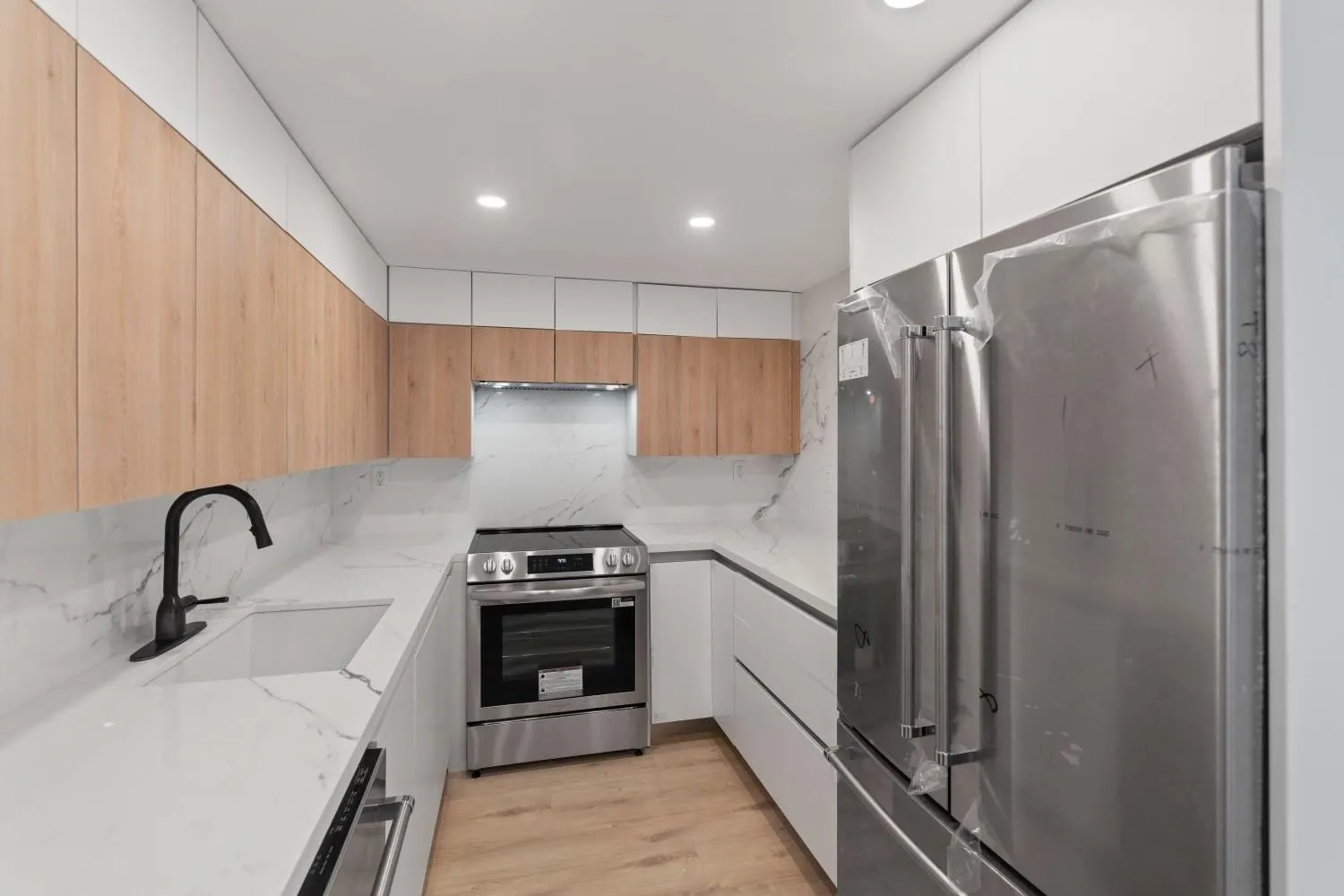 3221 S Ocean Blvd, #806