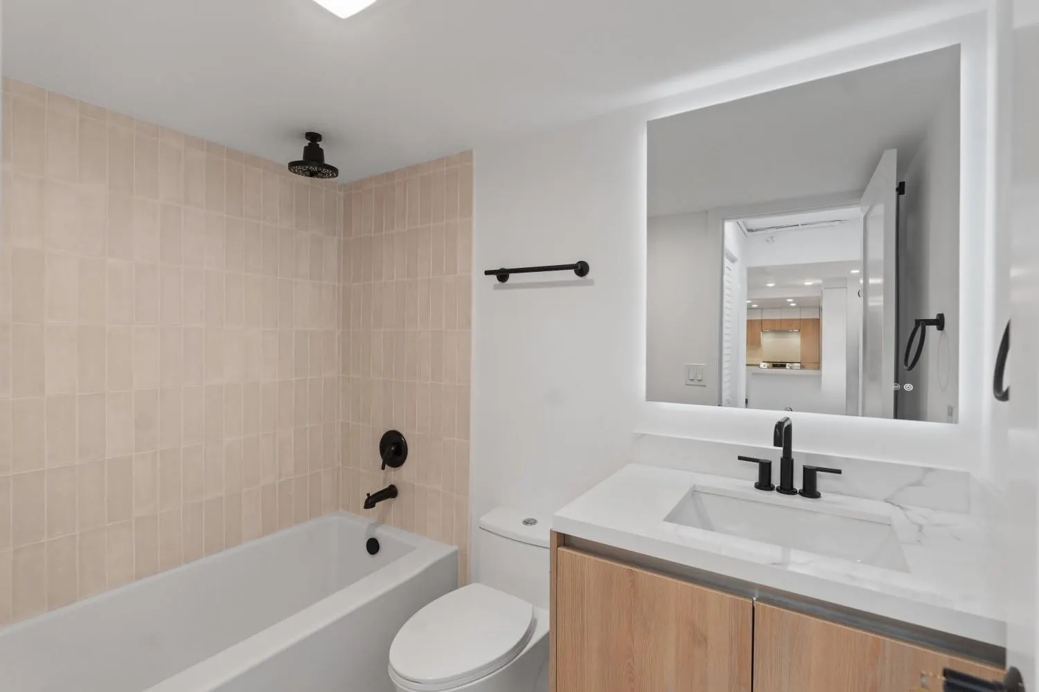 3221 S Ocean Blvd, #806