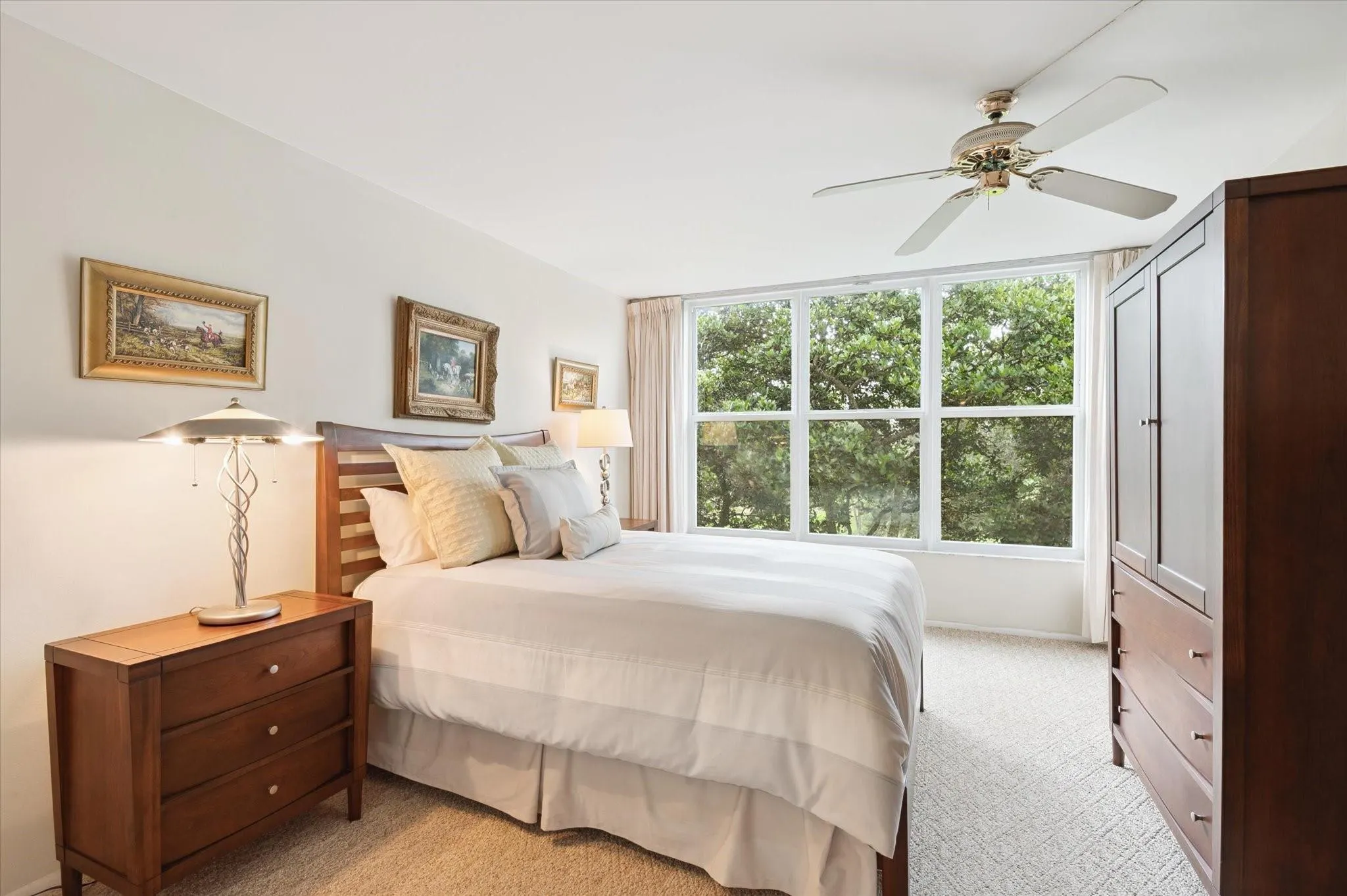 3900 Oaks Clubhouse Dr, #409
