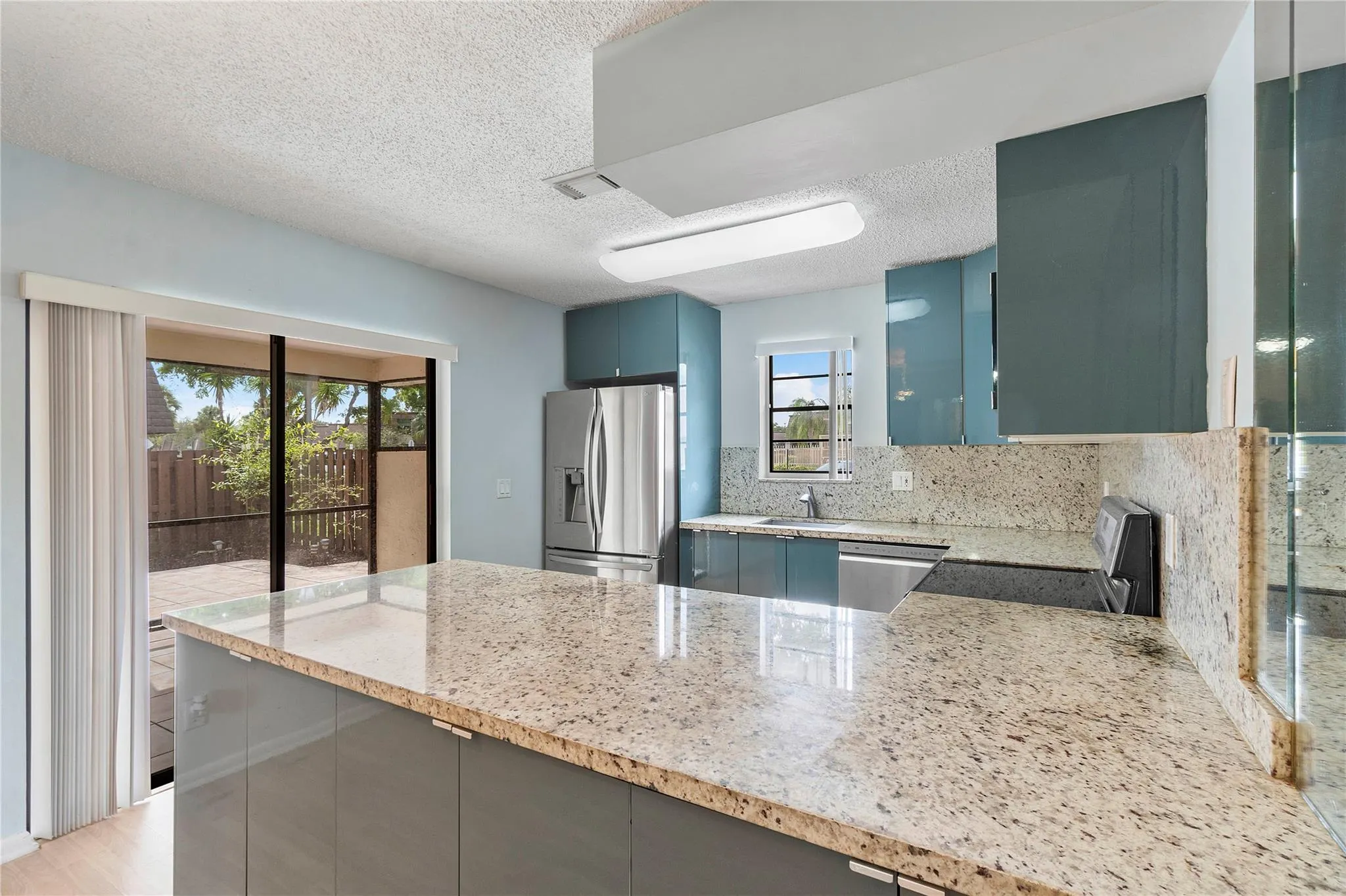 2515 NW 99th Ave