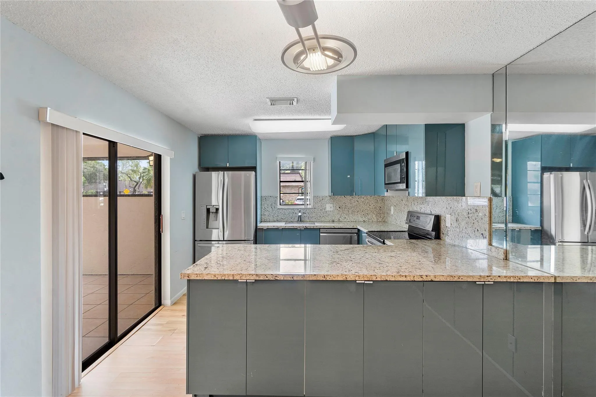 2515 NW 99th Ave