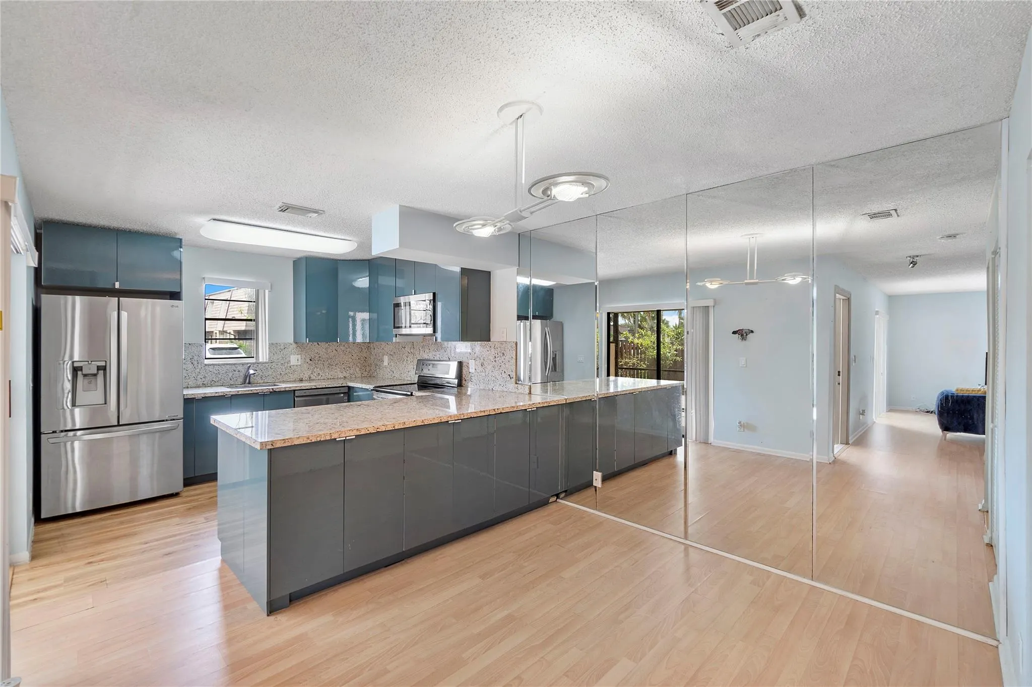 2515 NW 99th Ave
