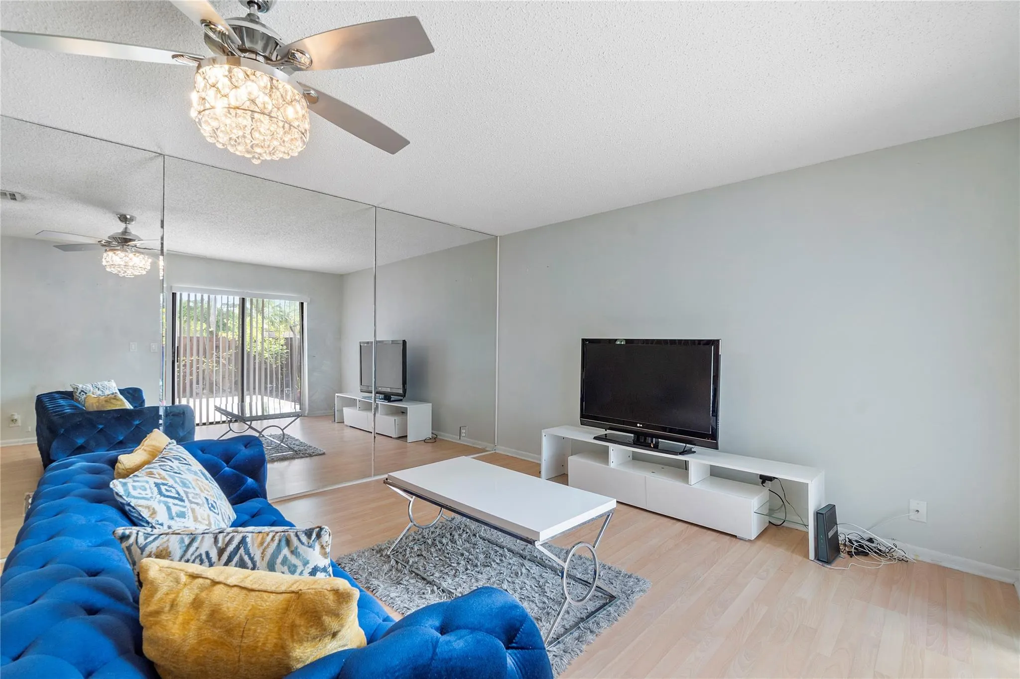 2515 NW 99th Ave