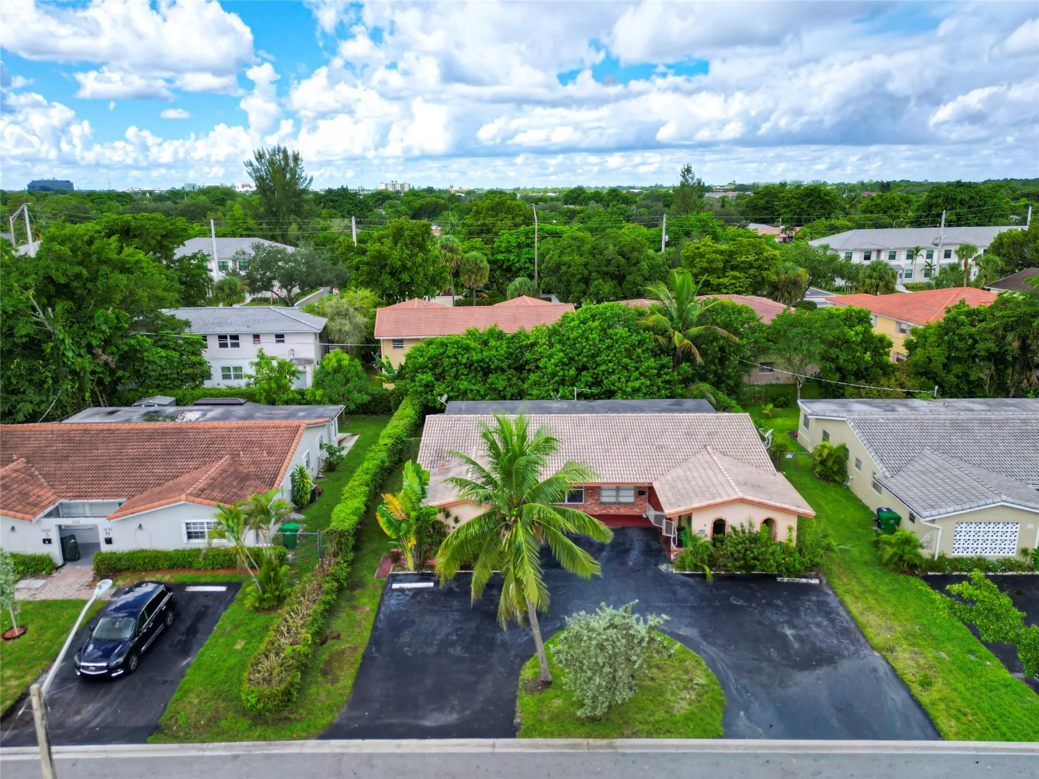 3660 NW 80TH AVE.