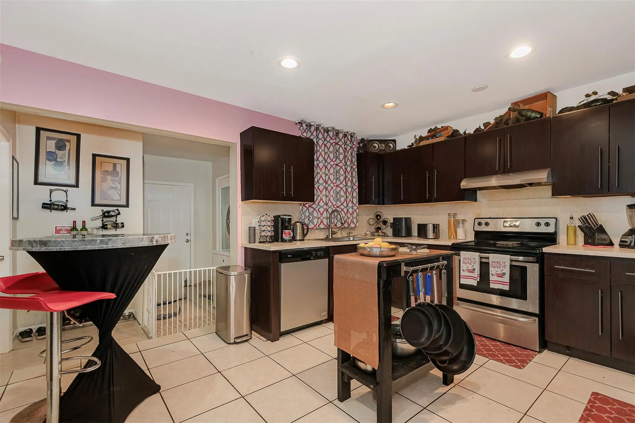 3660 NW 80TH AVE.