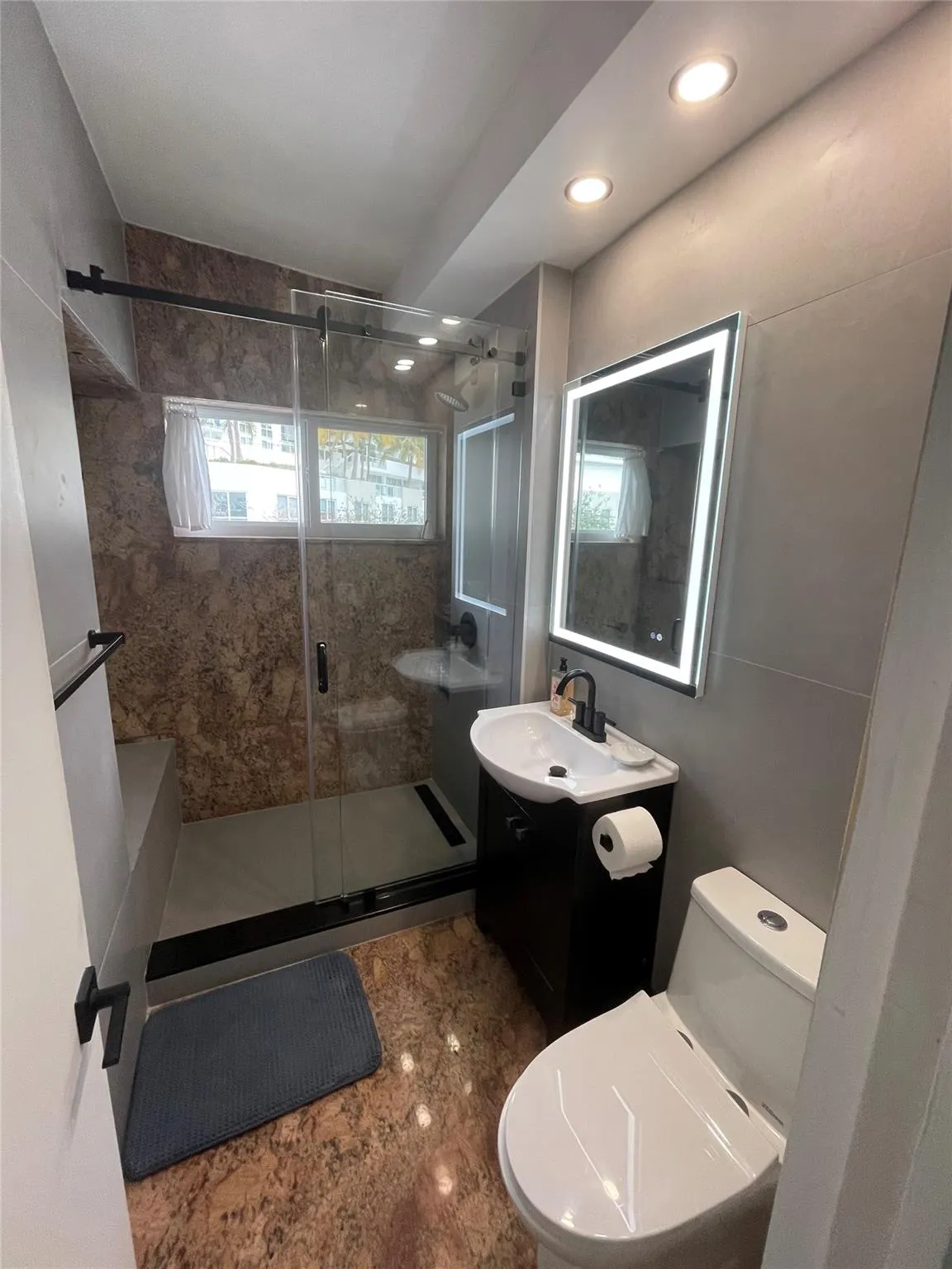 425 Bayshore Drive, #40