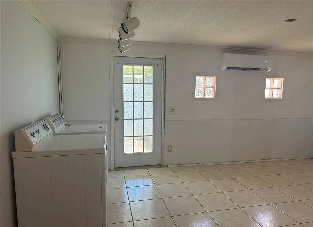 14700 Patrick Henry Rd, #1